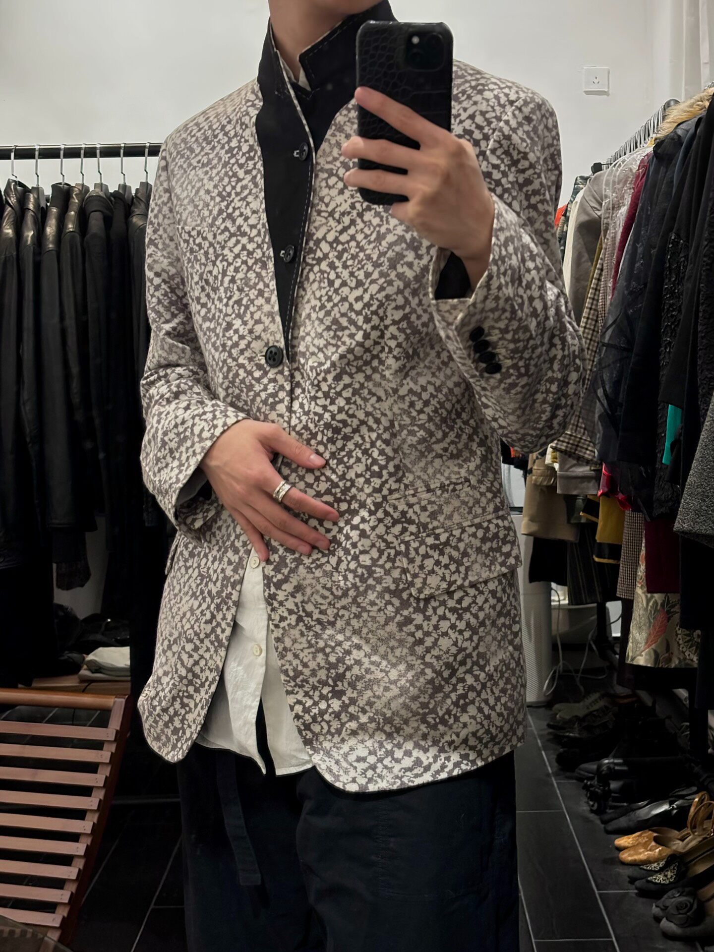 Ann Demeulemeester AW2006 Distressed Wool Blazer — front