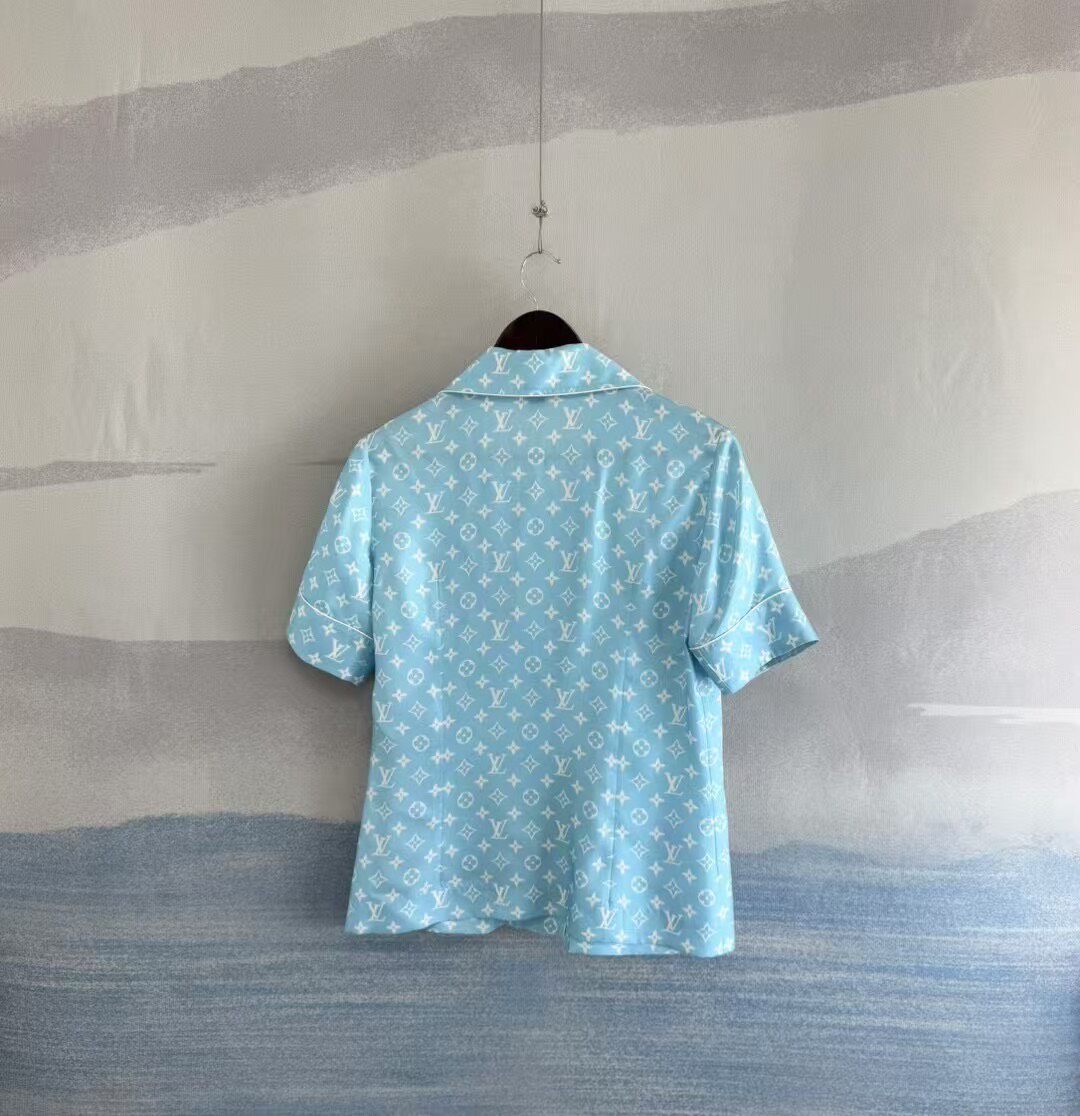 Louis Vuitton Light Blue Monogram Silk Shirt — detail