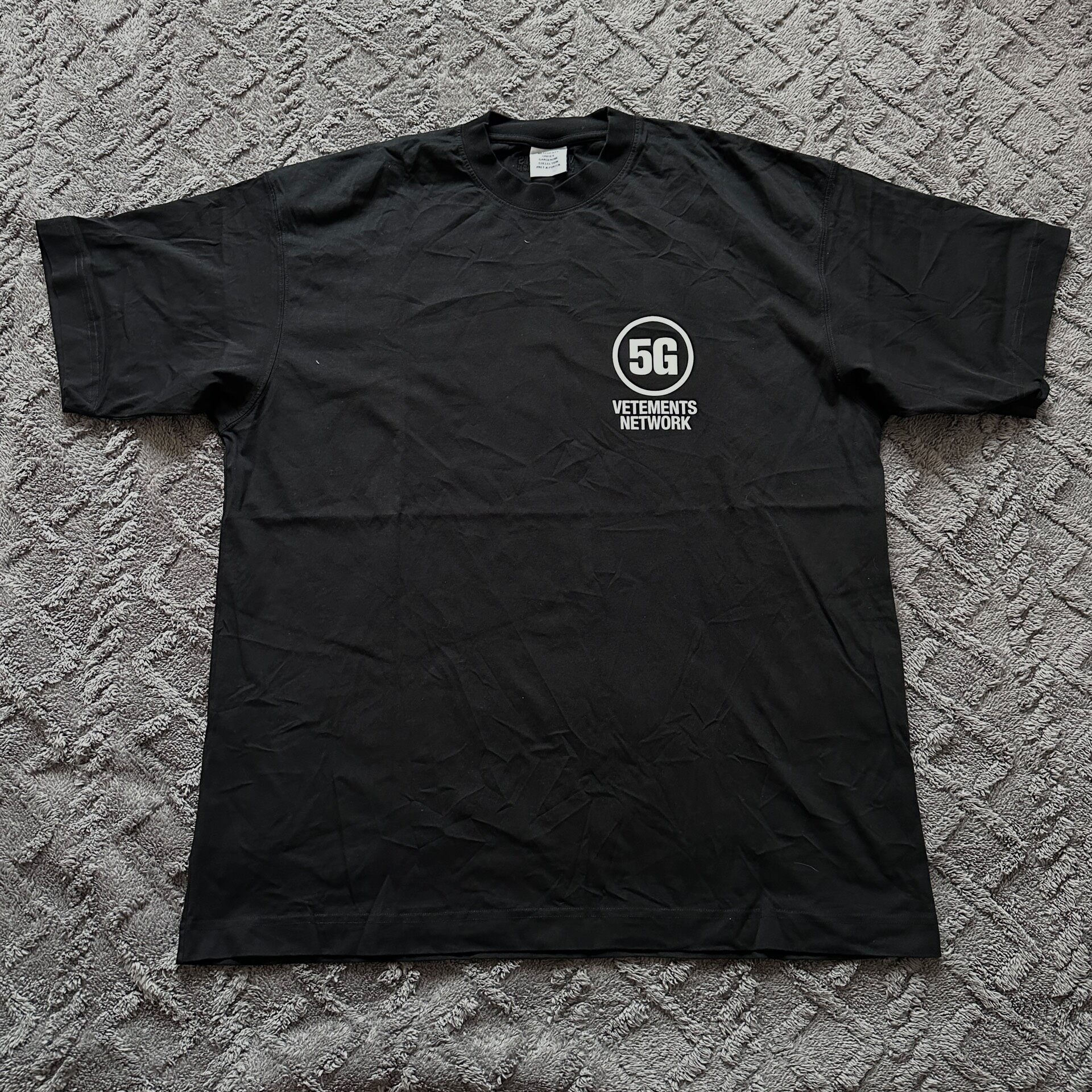 Vetements 5G Network Short Sleeve Tee — front
