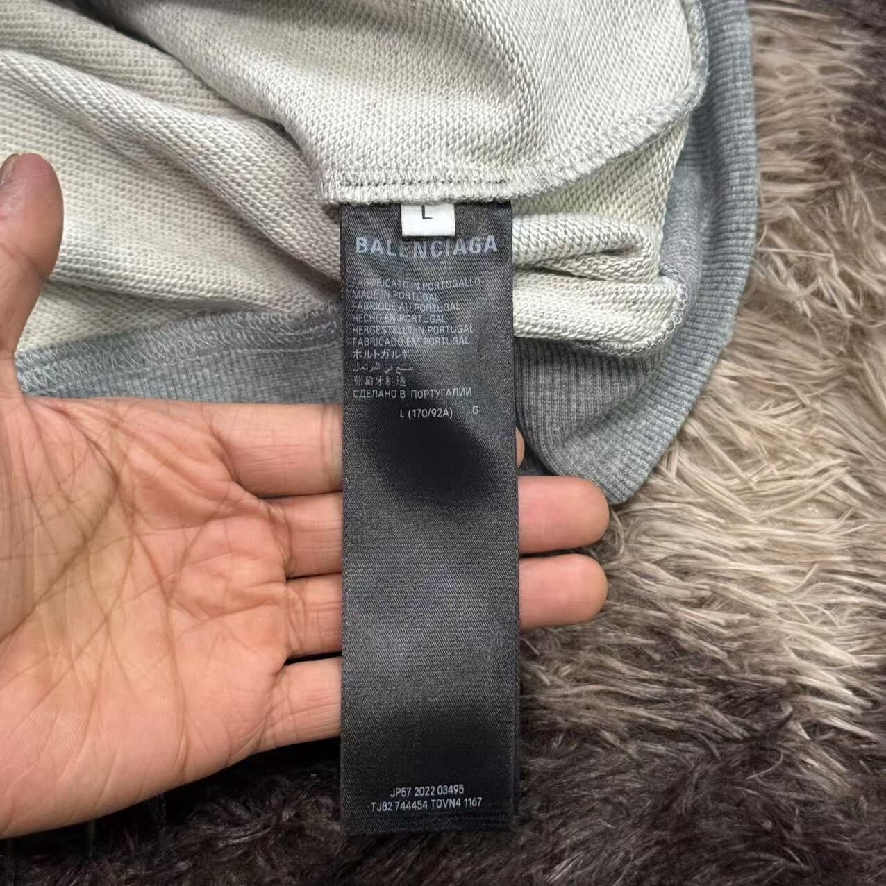 Balenciaga 23ss Distressed Zip-up Hoodie — back