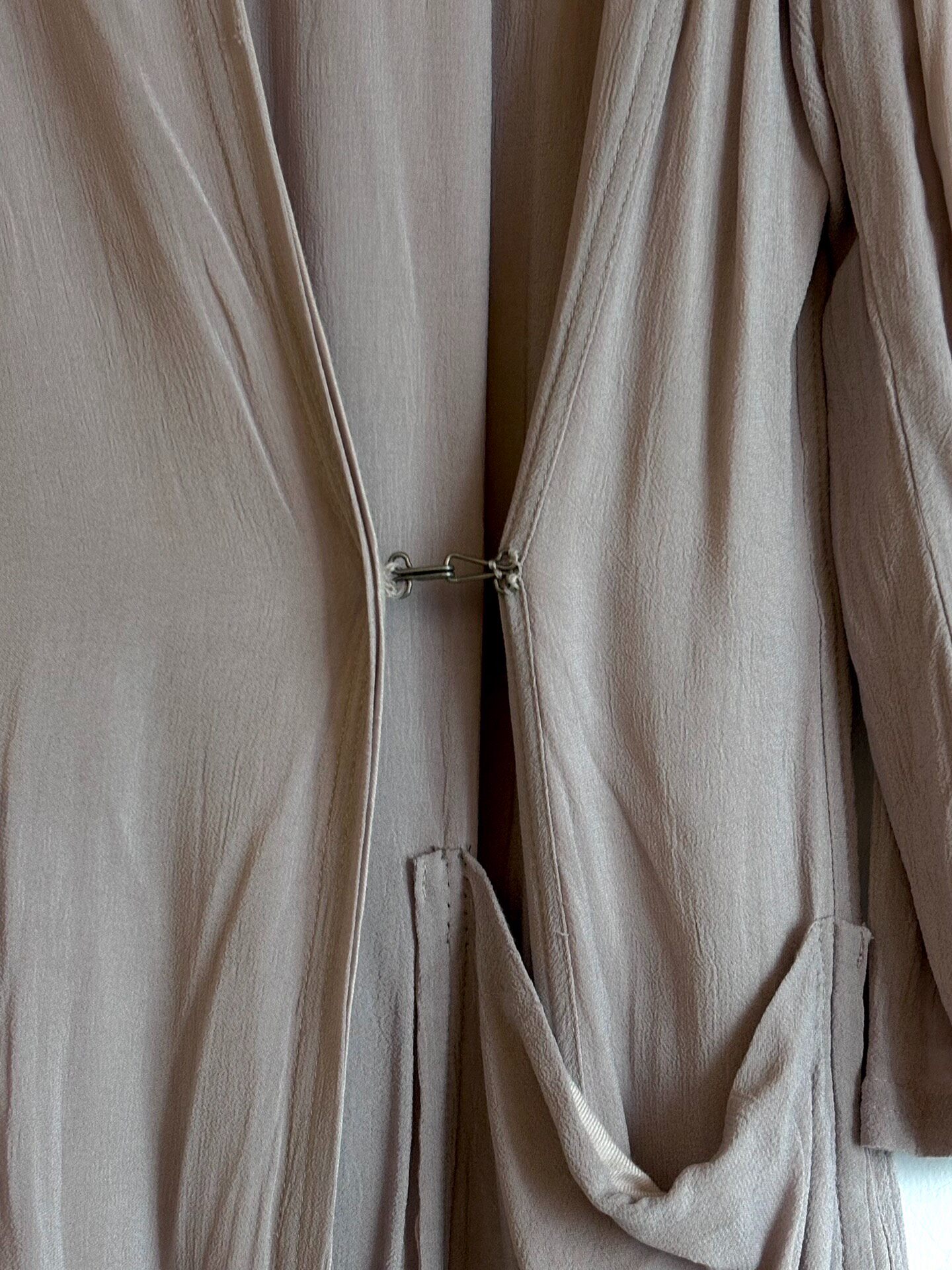 Ann Demeulemeester Morandi Purple Windbreaker — label
