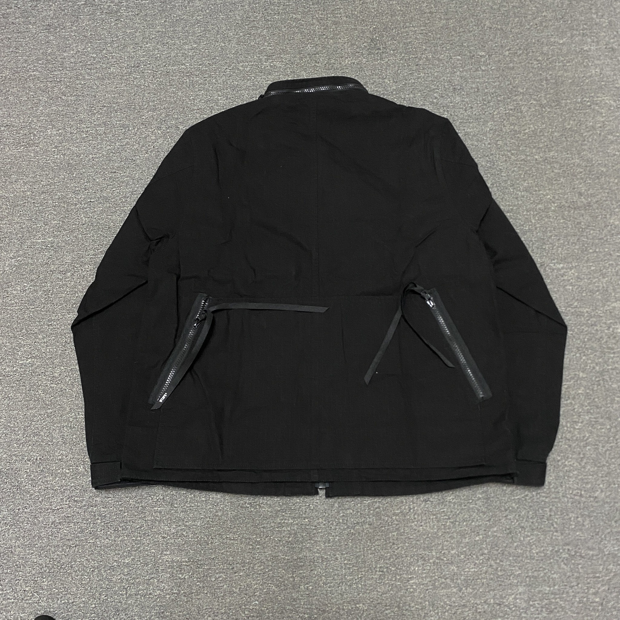 WTAPS 19ss MODULAR 8-Pocket Jacket — detail