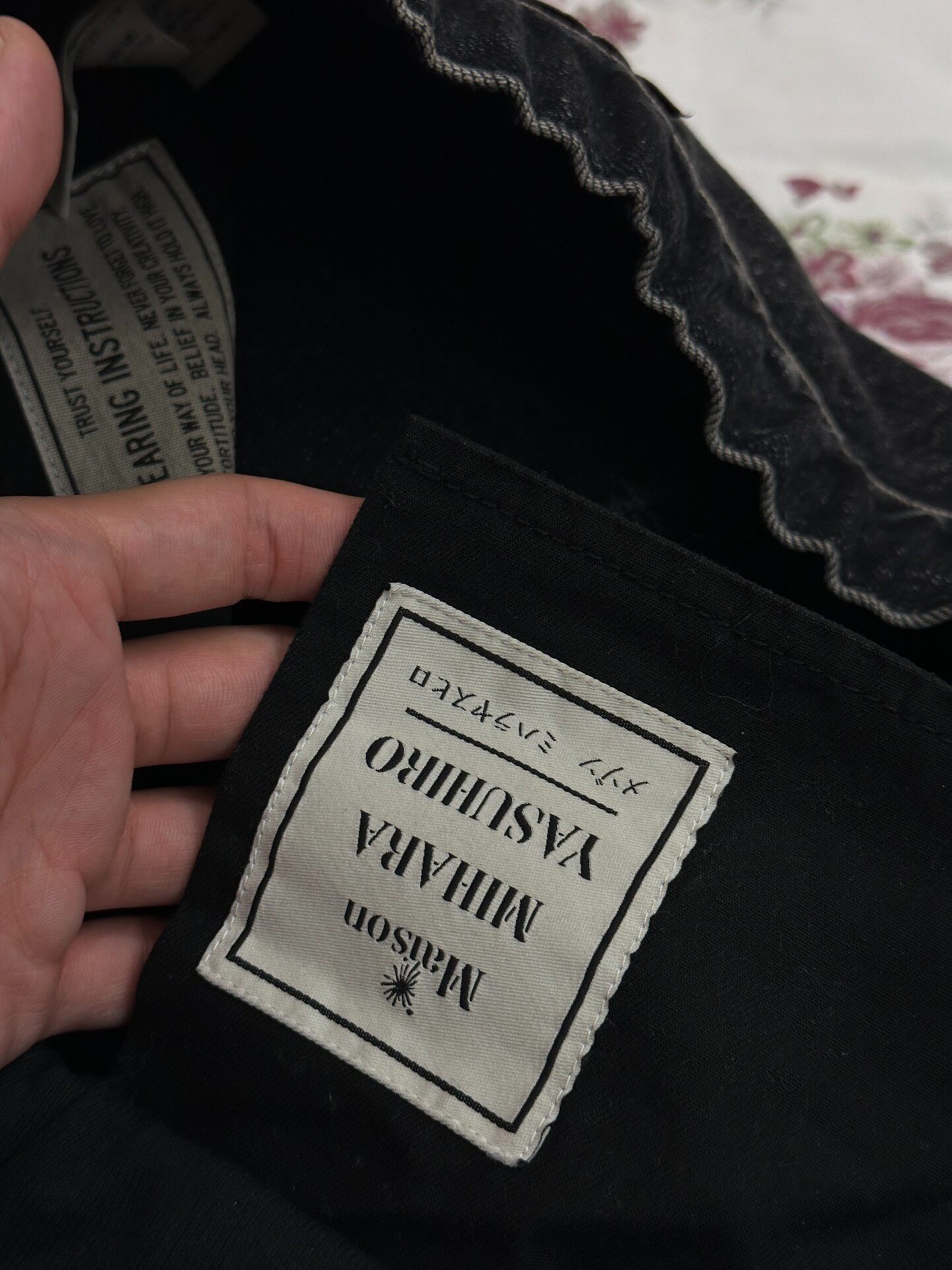 Mihara Yasuhiro Split Denim Joggers — label
