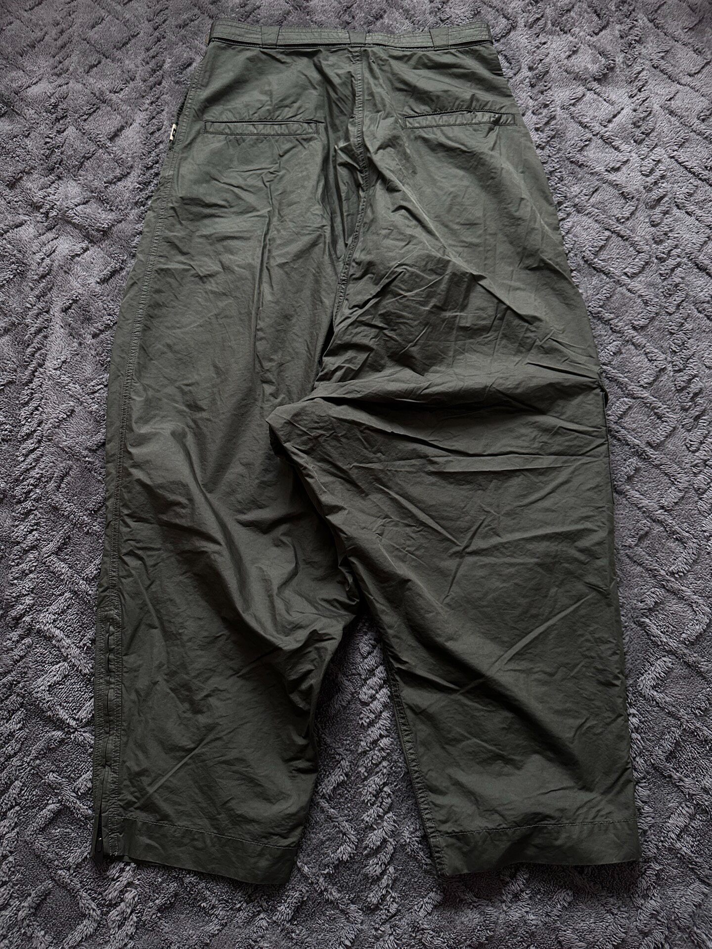 Mihara Yasuhiro Green Wide Leg Cargo Pants — front