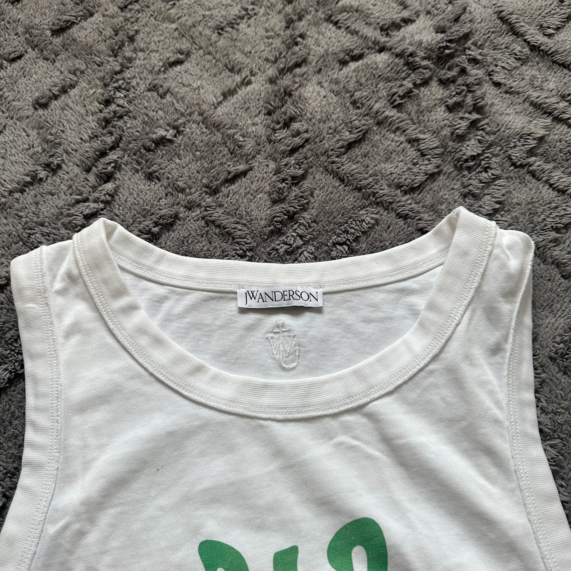 JW Anderson Apple Print Sleeveless Tank Top — detail