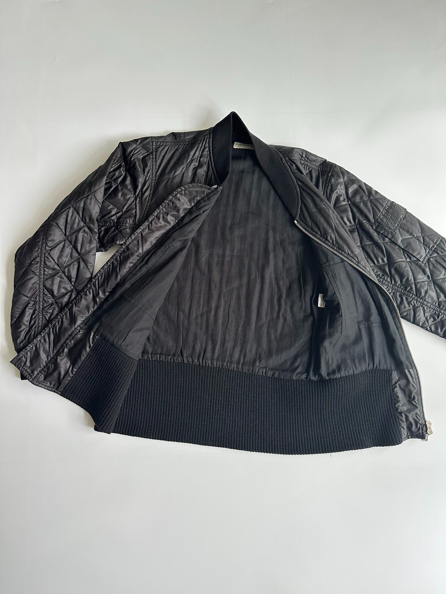 Dries Van Noten 07AW Quilted Bomber Jacket — detail