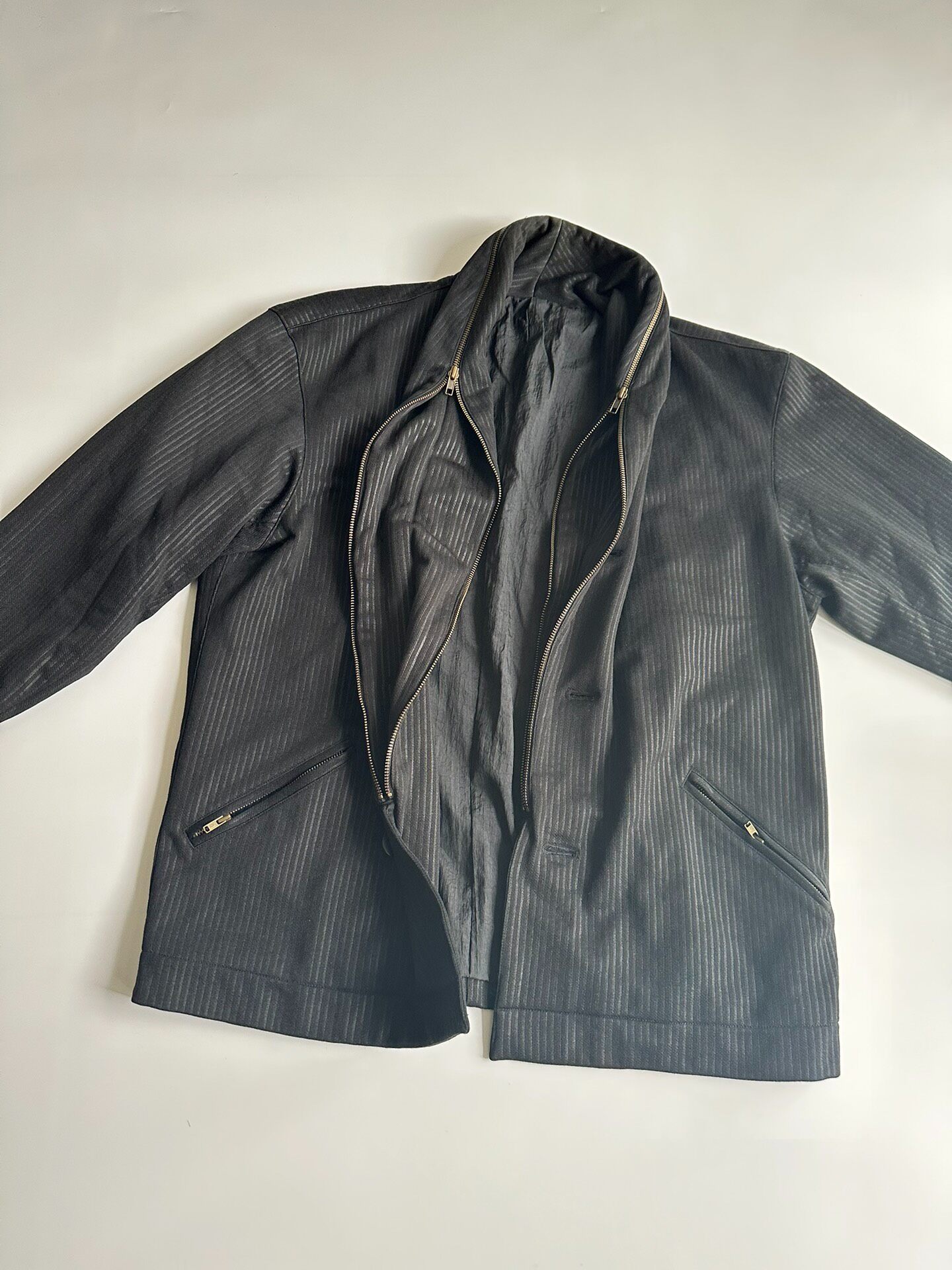 Issey Miyake Men Draped Collar Jacket — detail