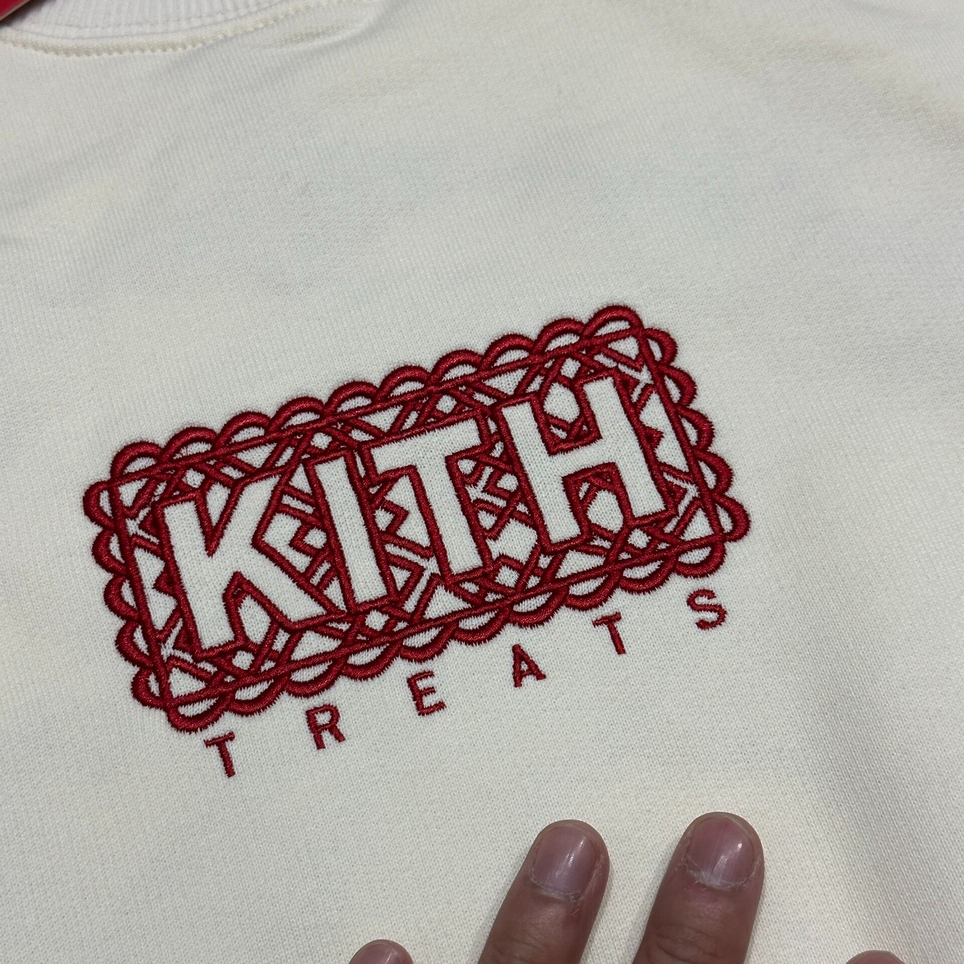 Kith 25 Snake Year Cream Sweatshirt — label