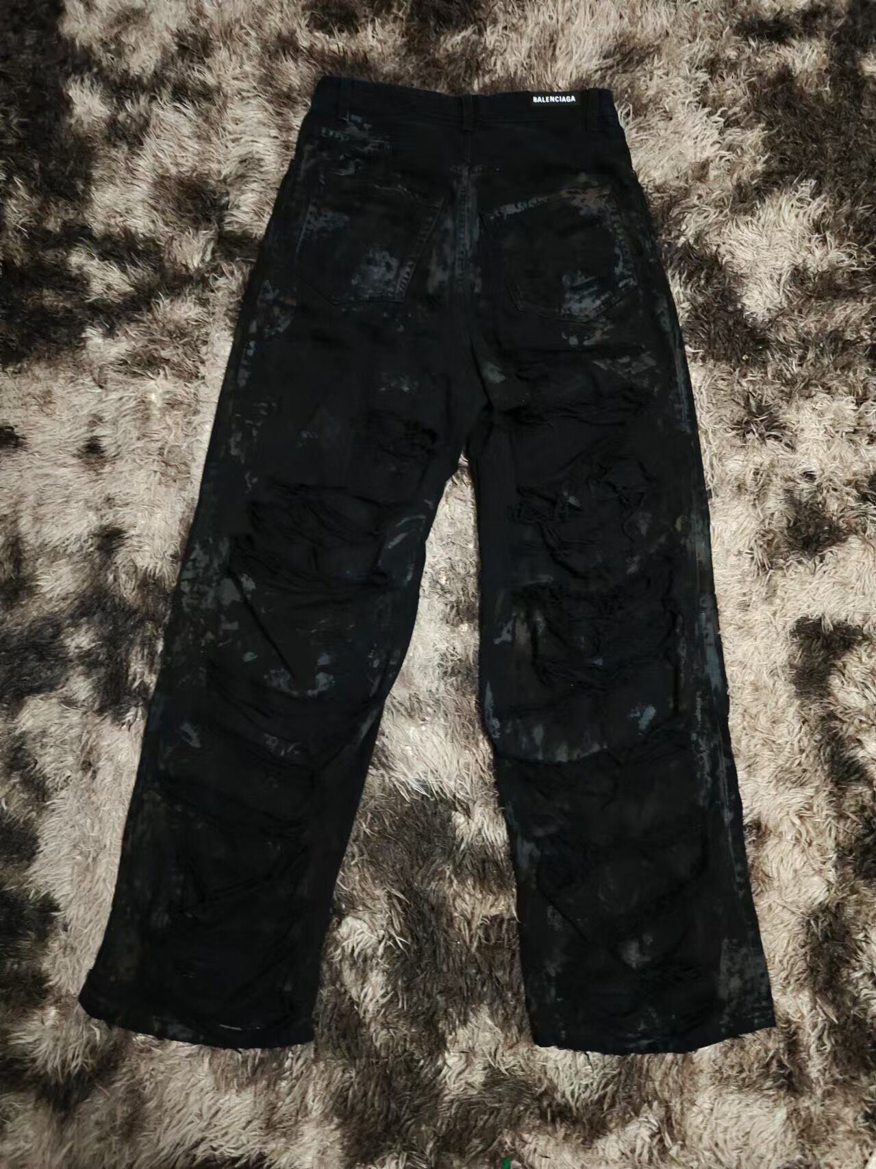 Balenciaga 23SS Destroyed Baggy Jeans — front