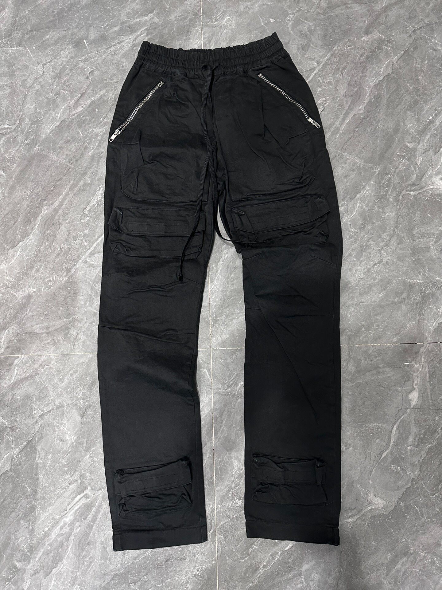 Grailz Multi-Pocket Cargo Pants