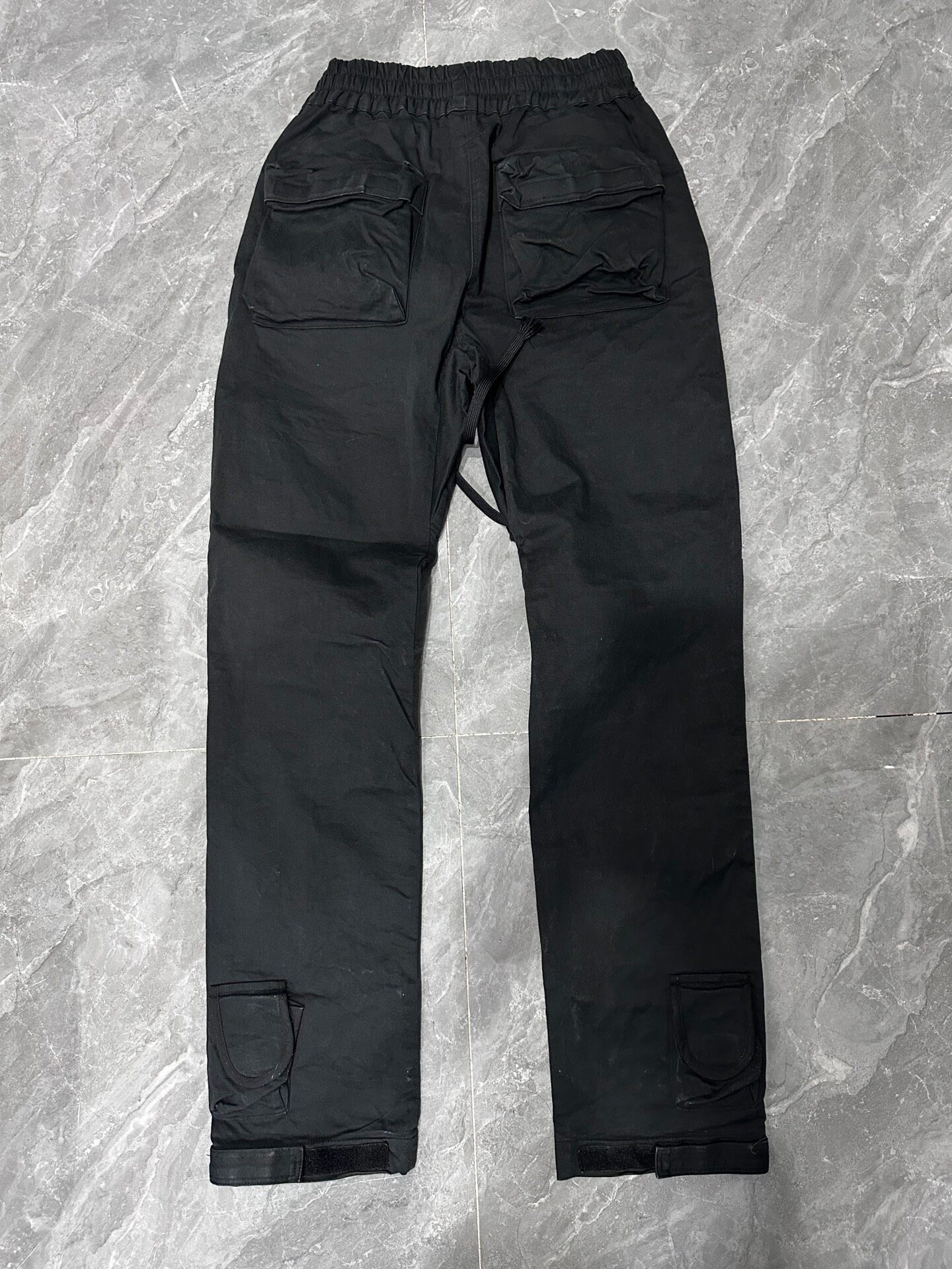 Grailz Multi-Pocket Cargo Pants — front