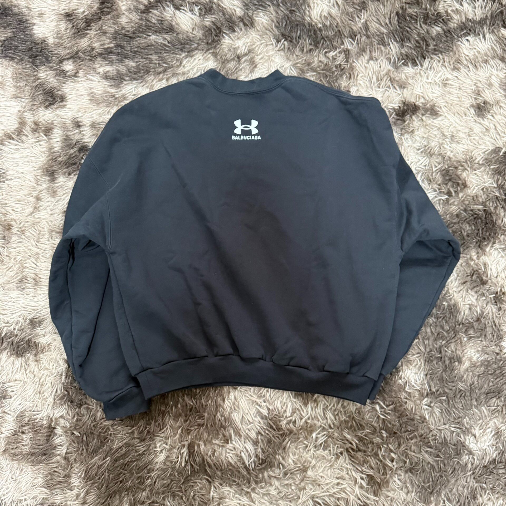 Balenciaga x Under Armour Collab Crewneck — detail