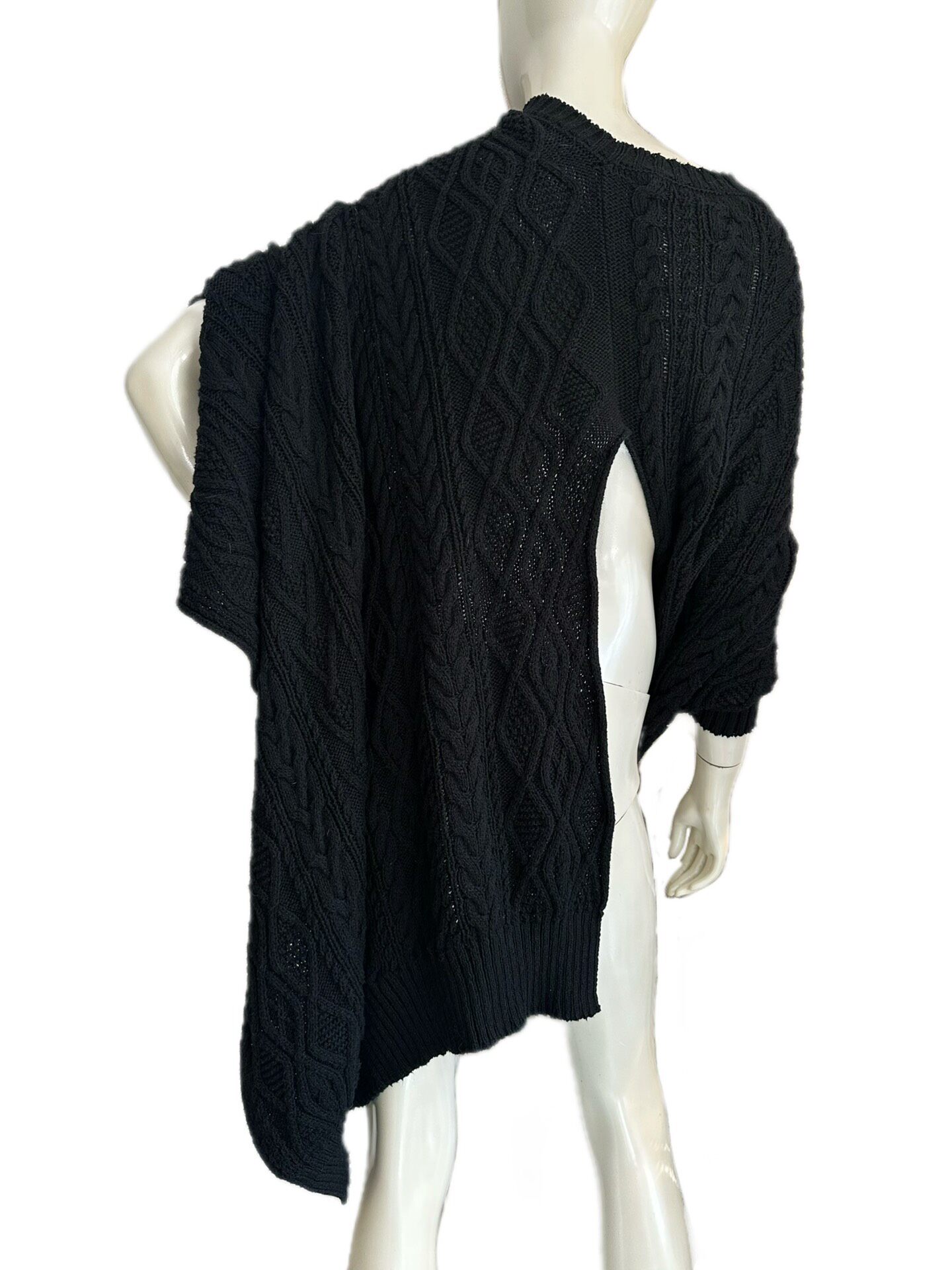 Junya Watanabe Vintage Knit Poncho — detail
