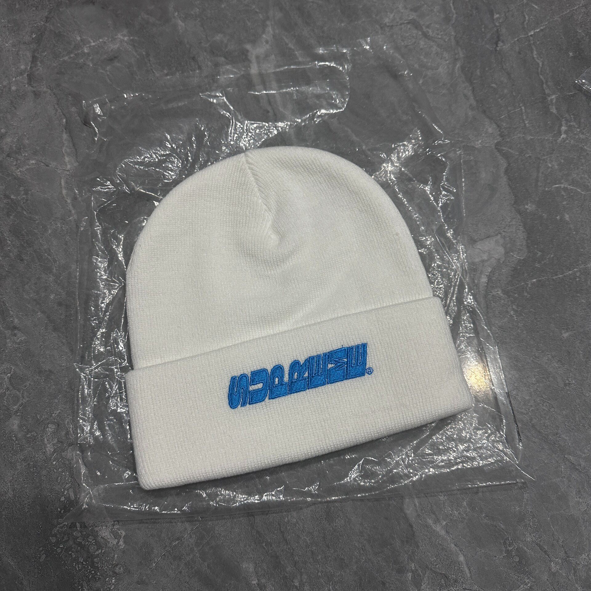 Supreme Embroidered Knit Beanie