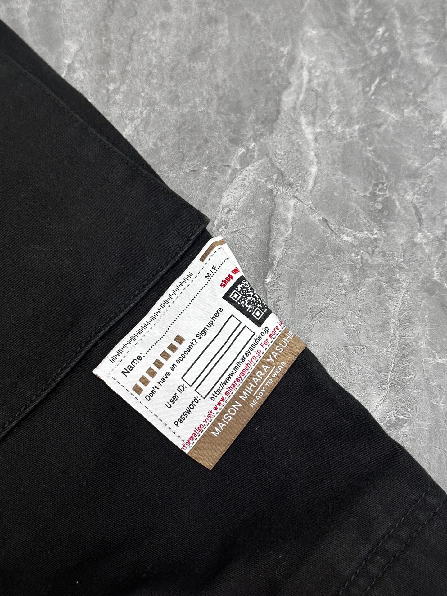 Maison Mihara Yasuhiro MMY Cargo Pants — detail