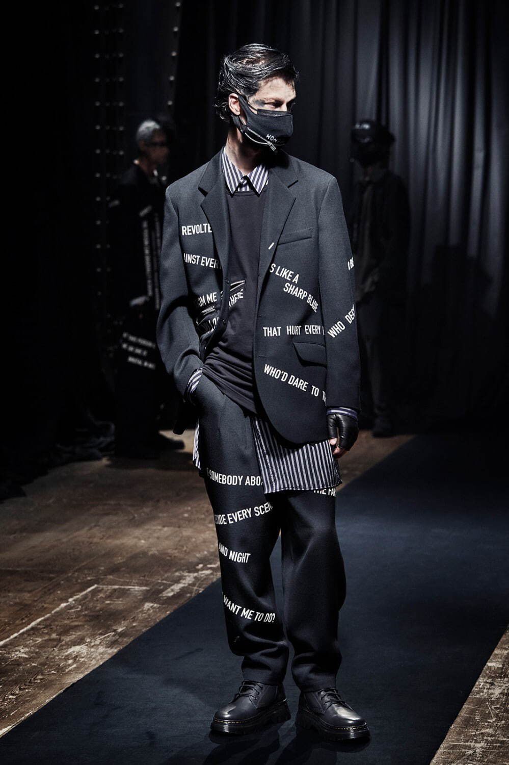 Yohji Yamamoto 21AW Gaba Trousers — detail