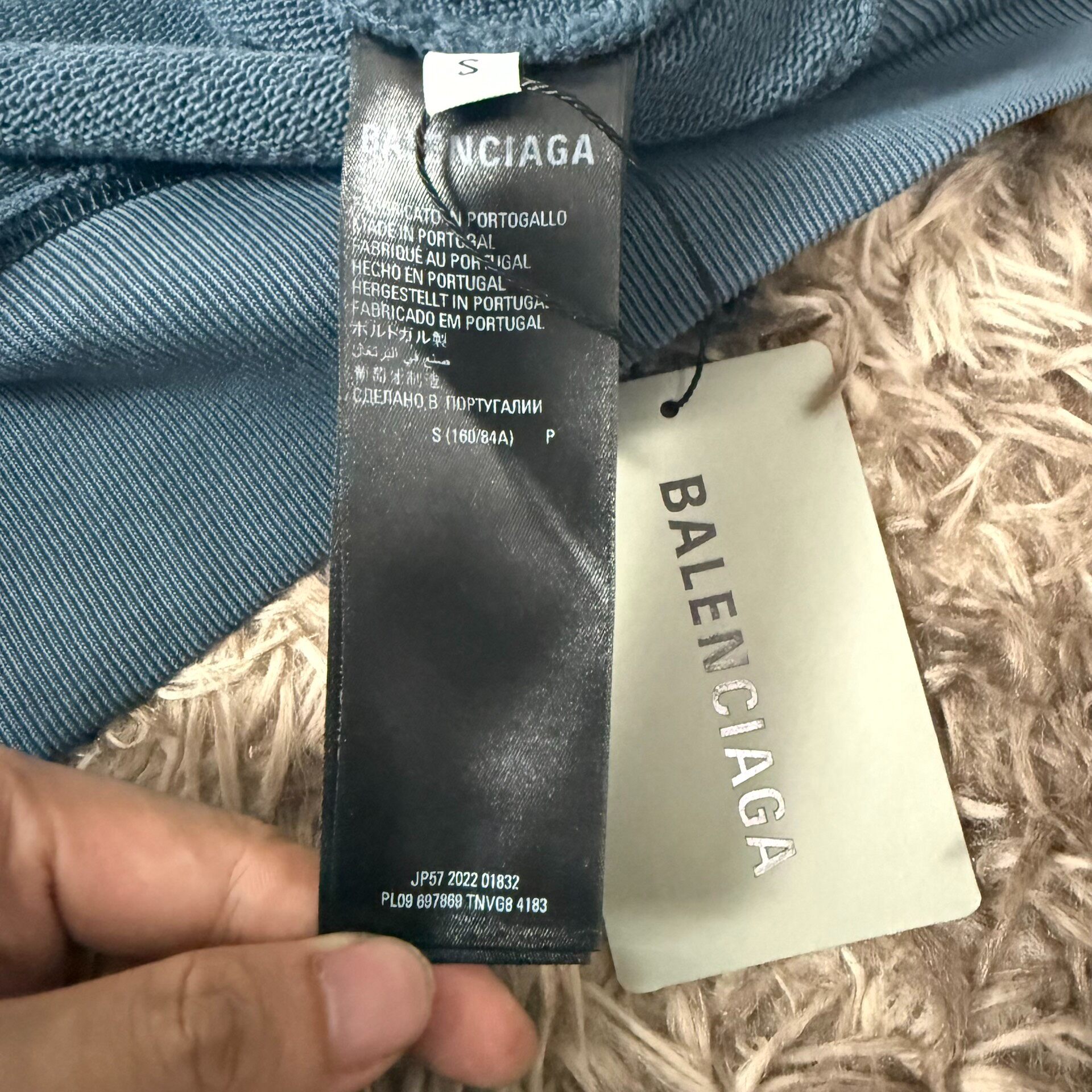 Balenciaga FW22 Haze Blue Crewneck — label