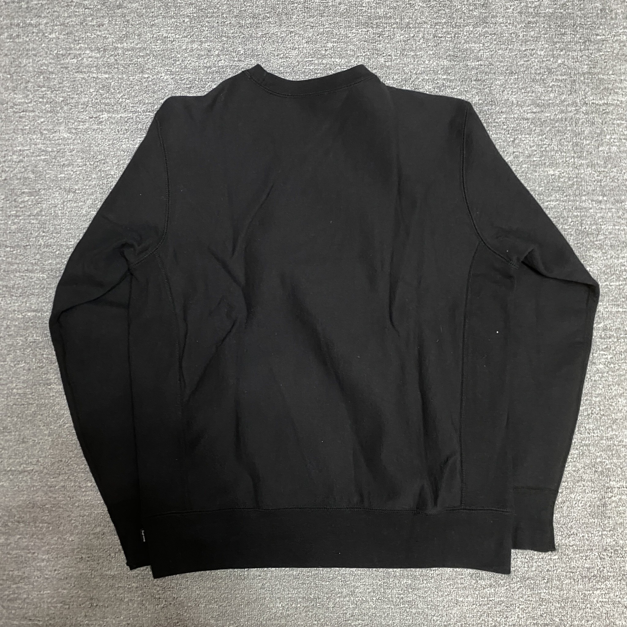 Supreme 18FW BOGO Crewneck Sweatshirt — detail