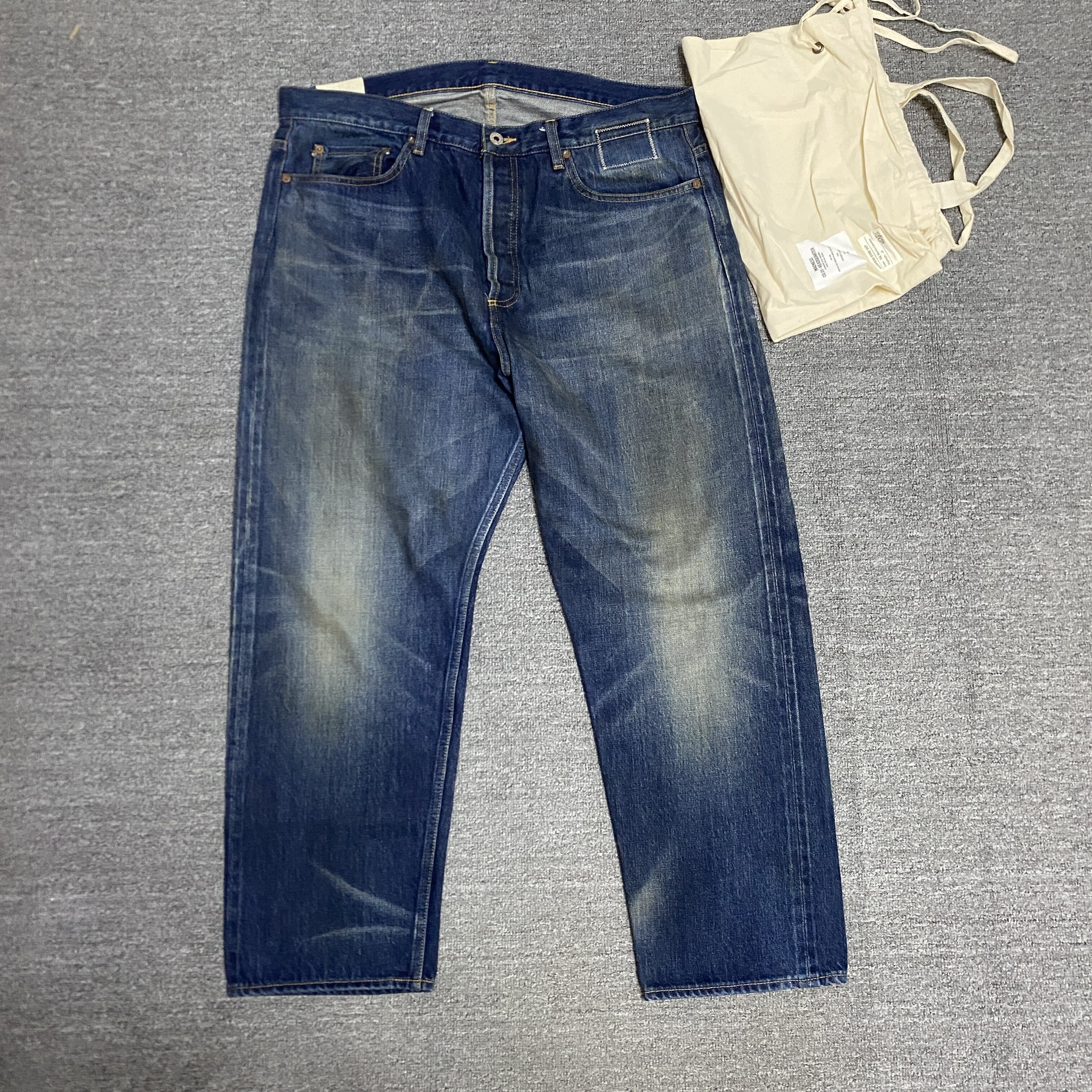 MADNESS 23AW Washed Denim Jeans