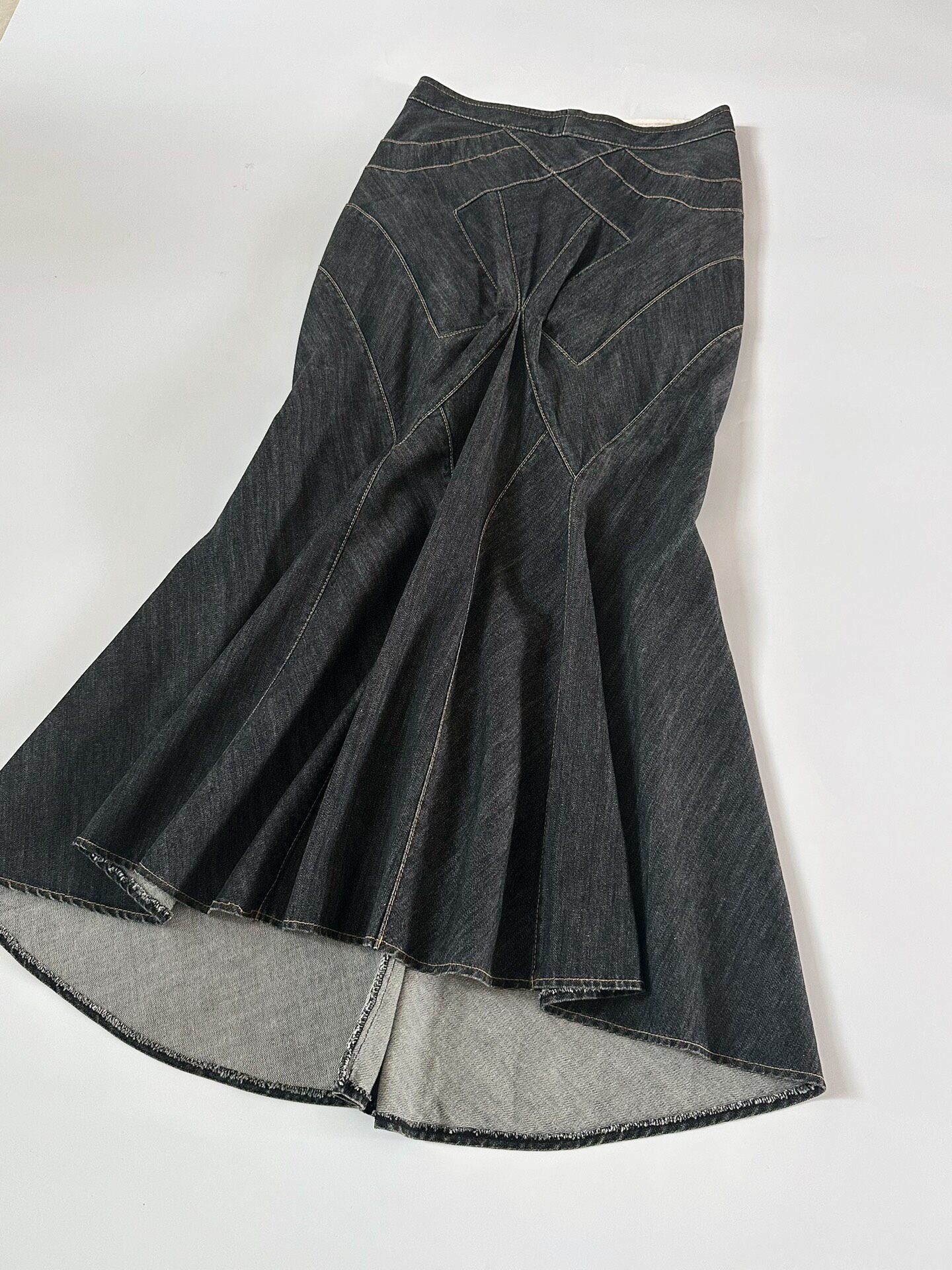 Junya Watanabe Denim Fishtail Skirt — detail