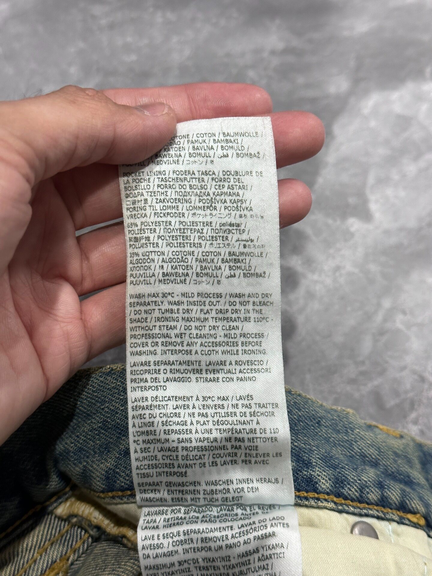 MM6 Maison Margiela Micro-Flared Jeans — label
