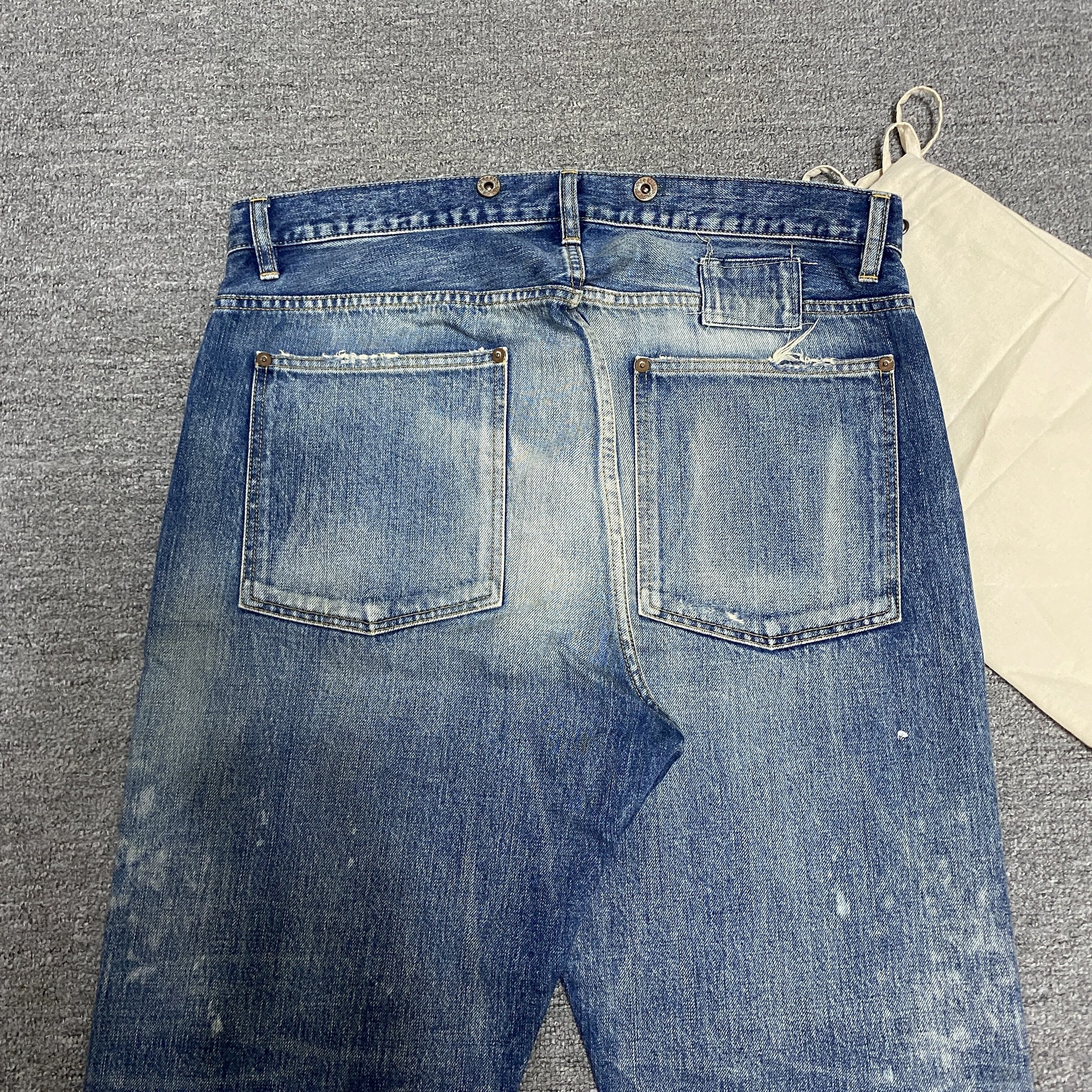 MADNESS 23AW Denim Jeans — back