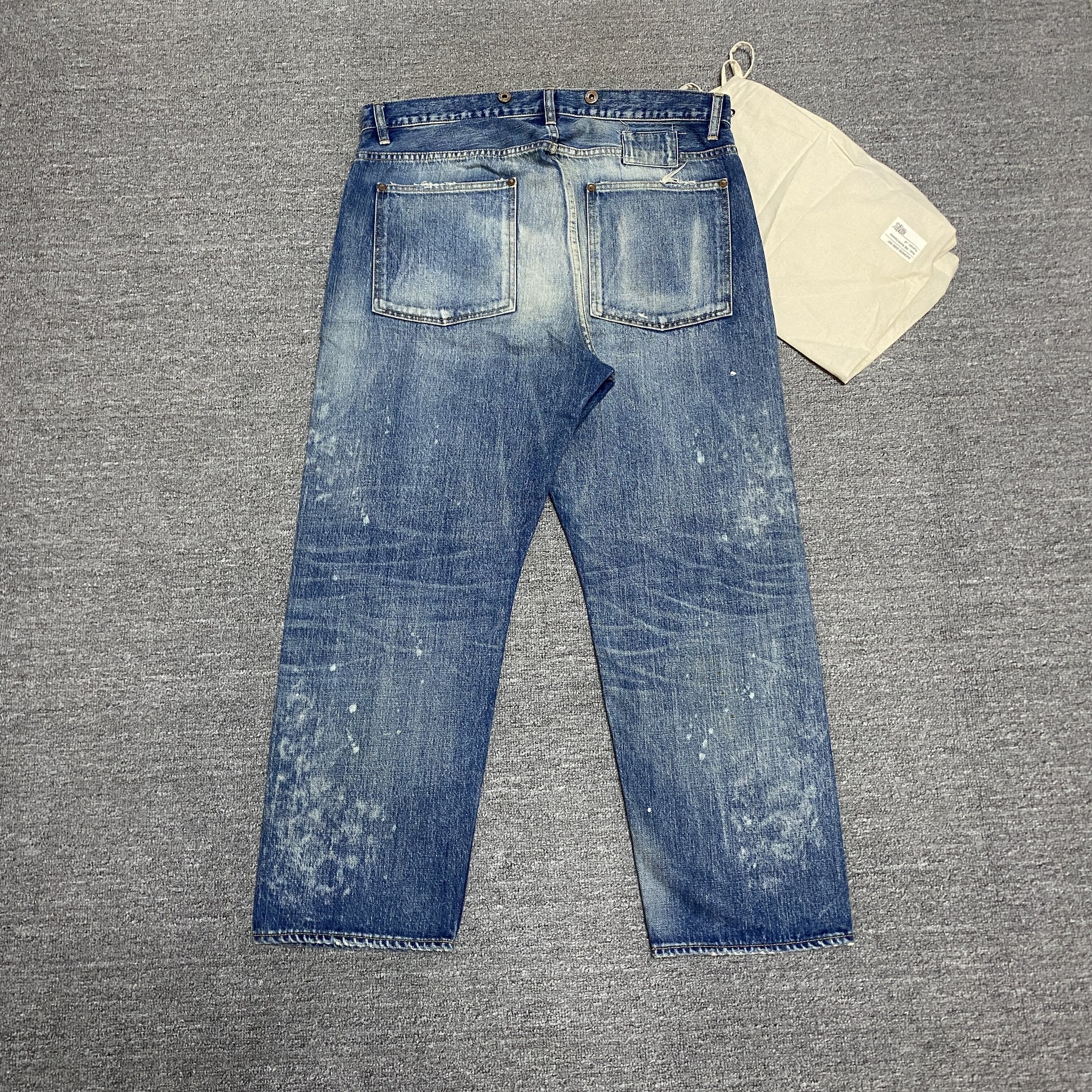 MADNESS 23AW Denim Jeans — detail