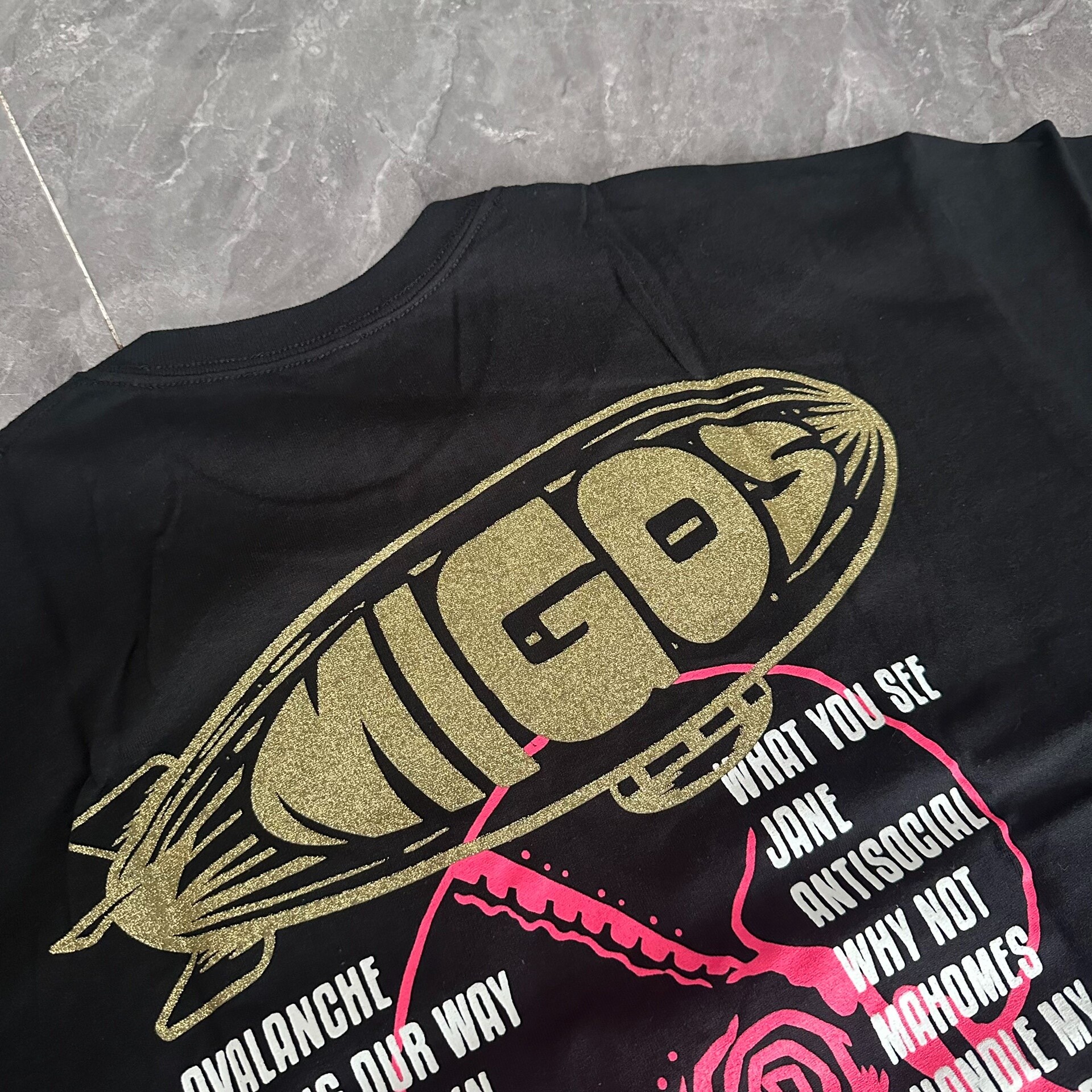 Migos Pink Skull Gold Logo Tee — label