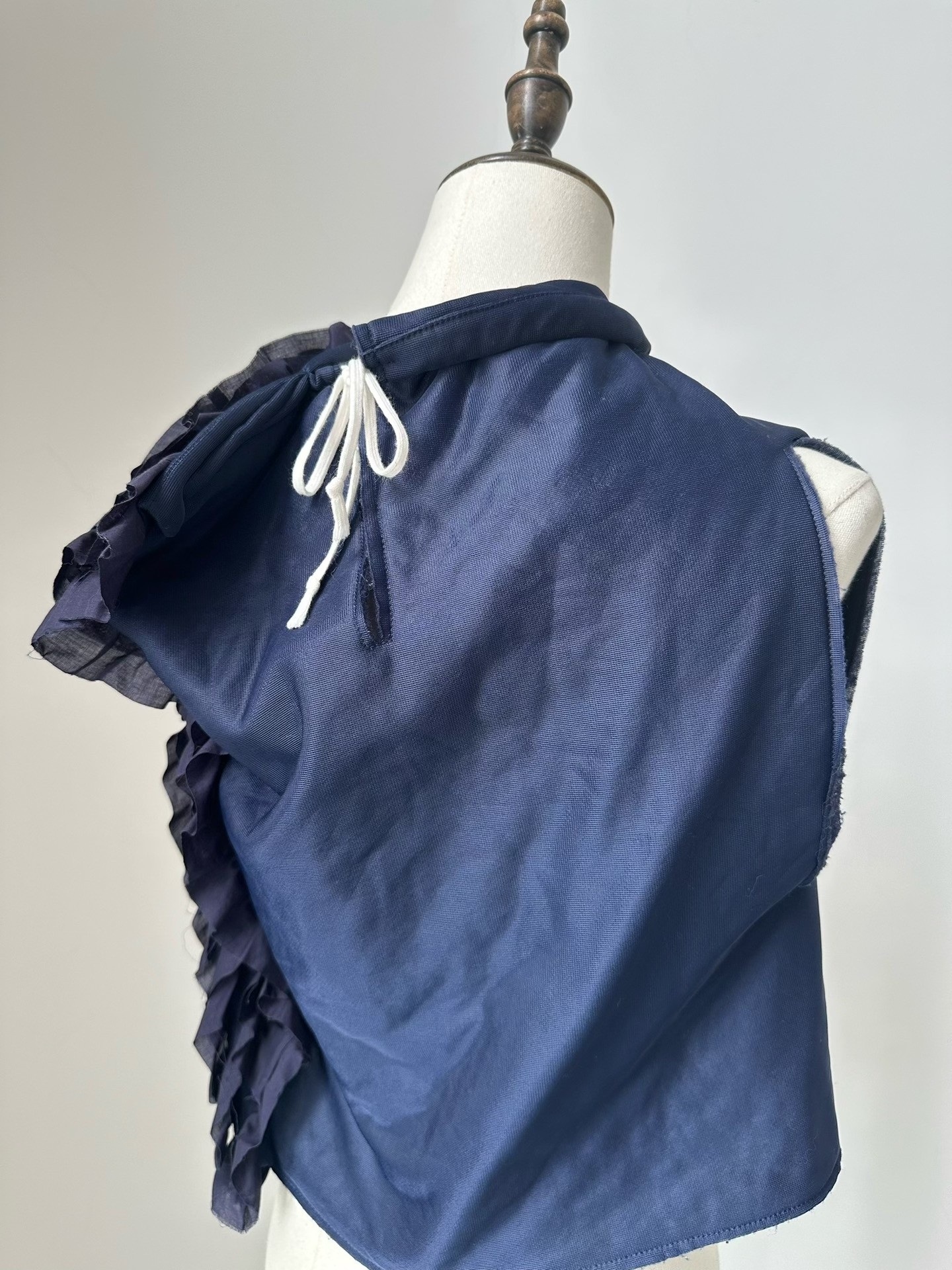 Comme des Garcons 2007 Sleeveless Top — detail