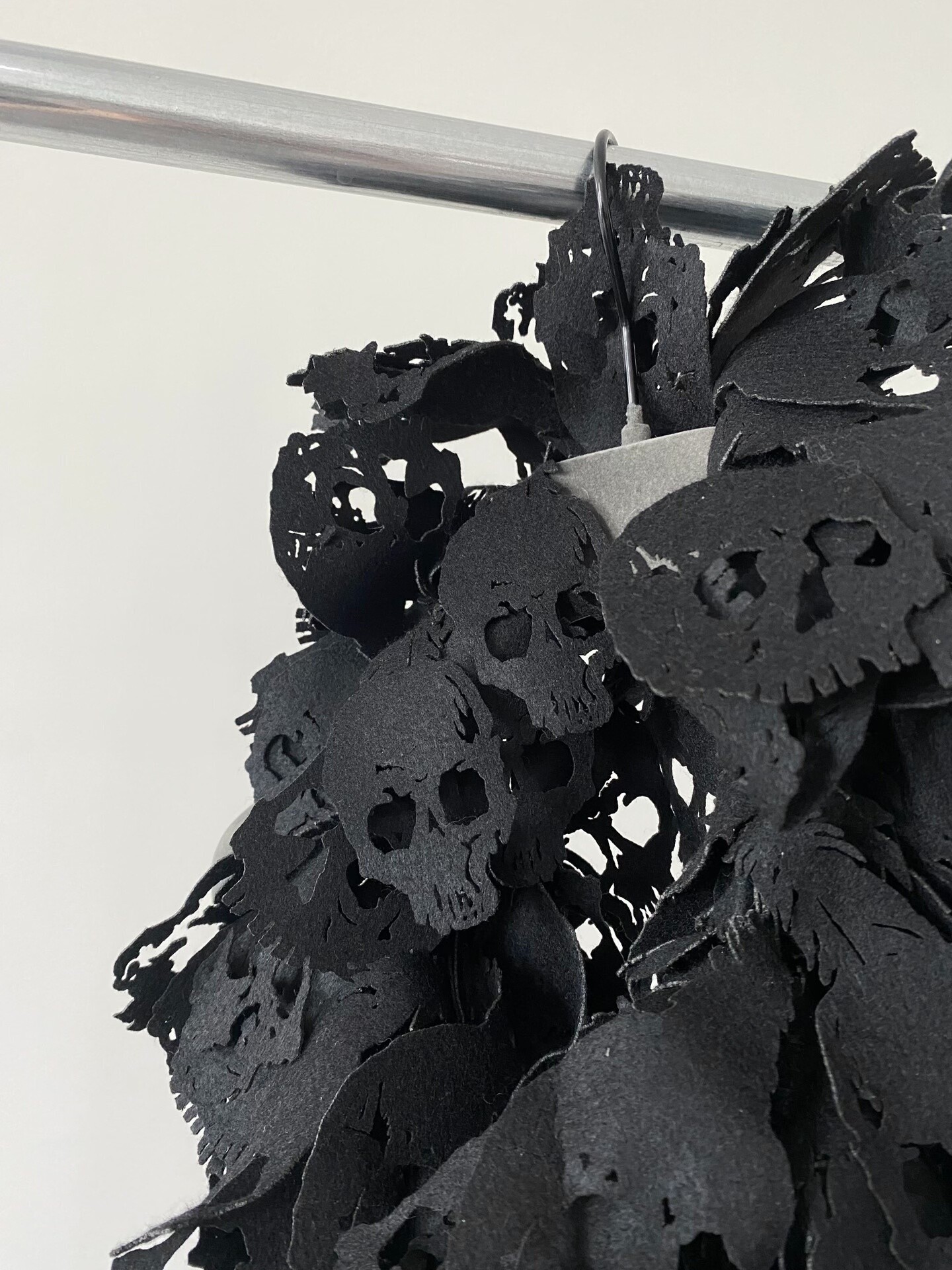Undercover 2005 Skull Slice Scarf — detail