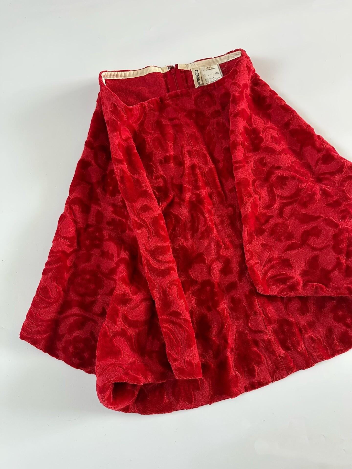 Comme des Garcons 1996 Red Floral Velvet Skirt — front