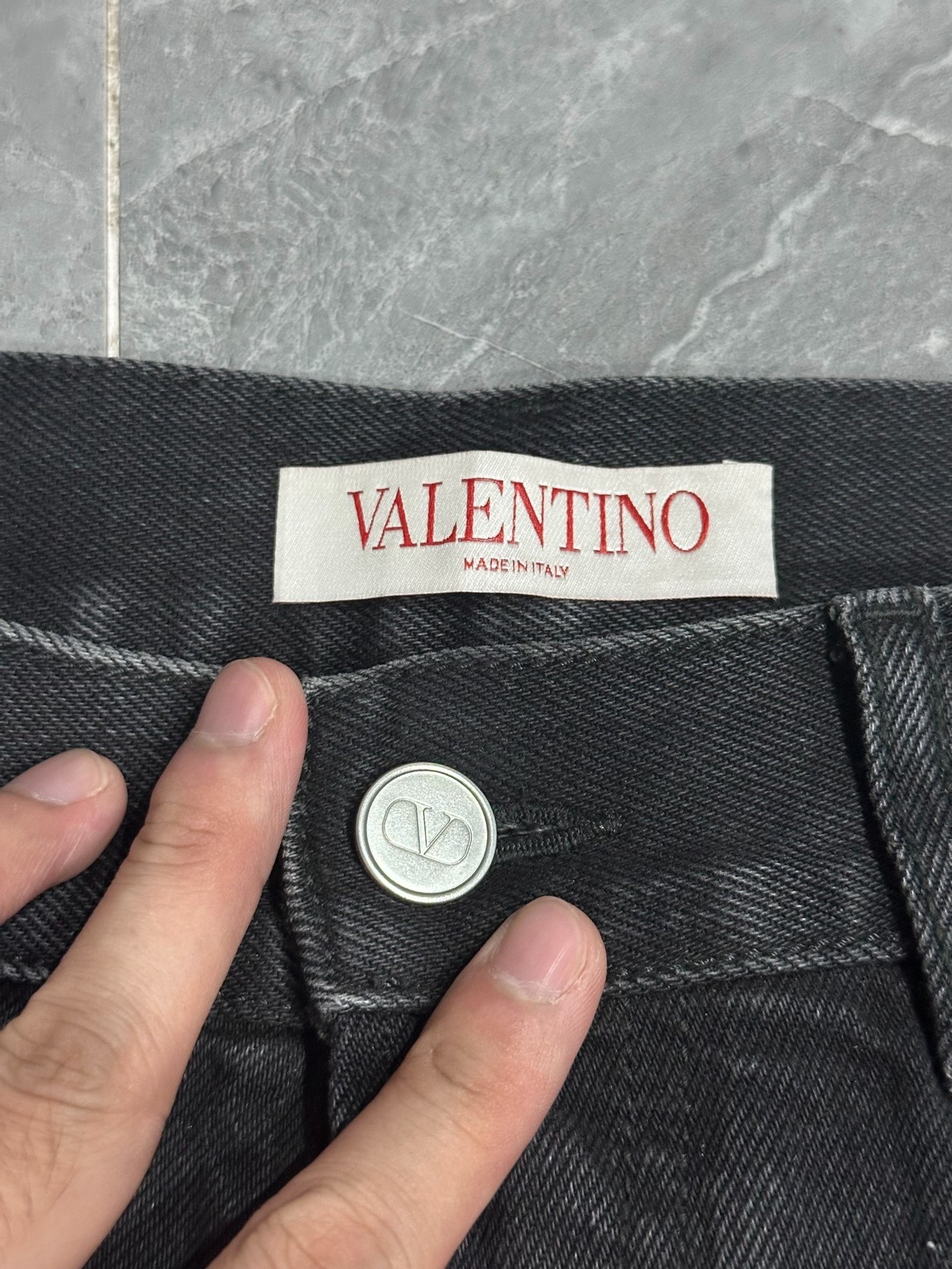 Valentino Frayed Dark Black Flared Jeans — detail