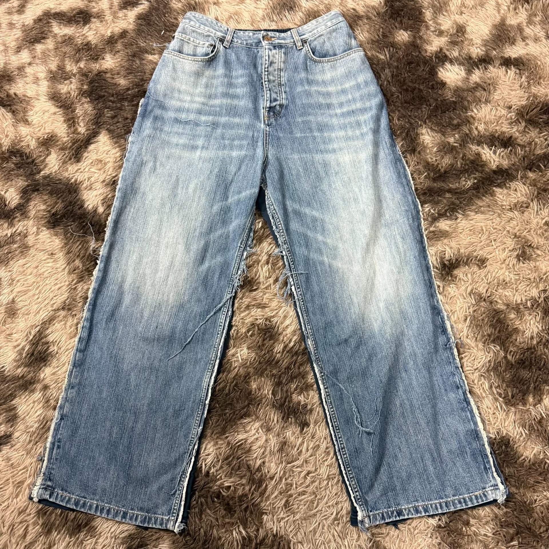 Balenciaga FW22 Baggy Denim Jeans