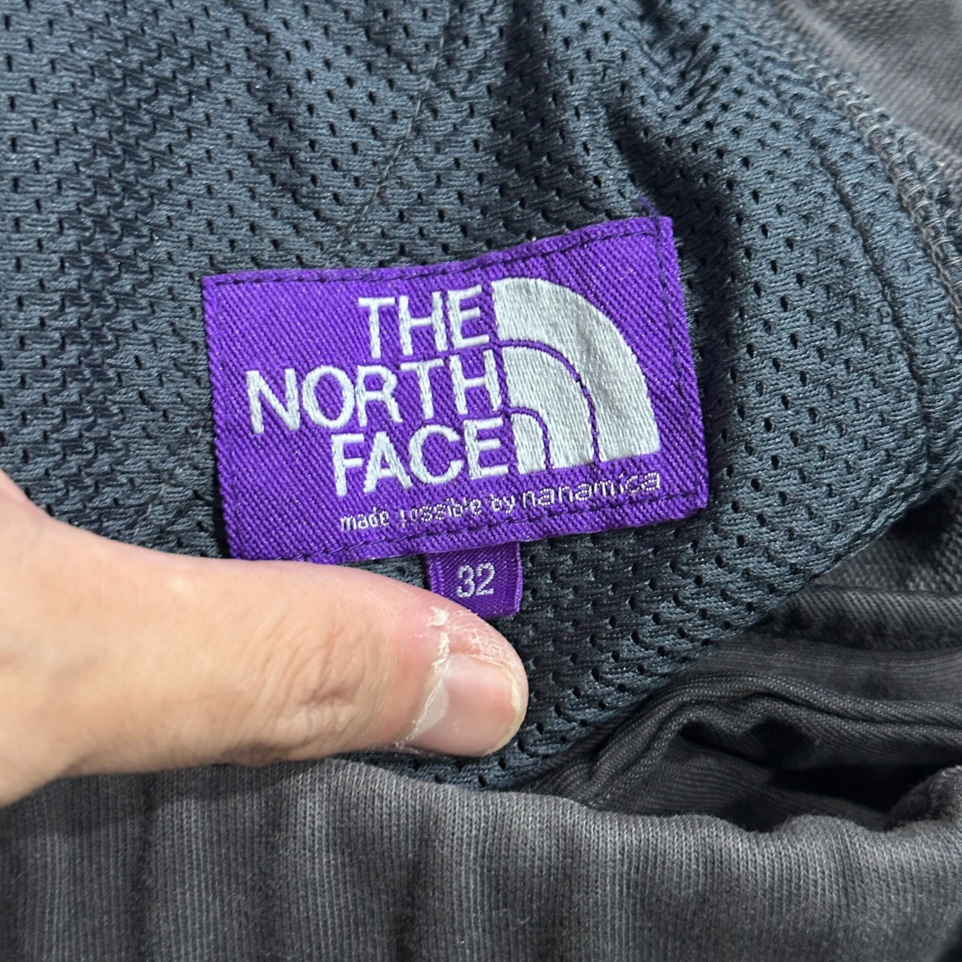 The North Face Purple Label Field Shorts — label