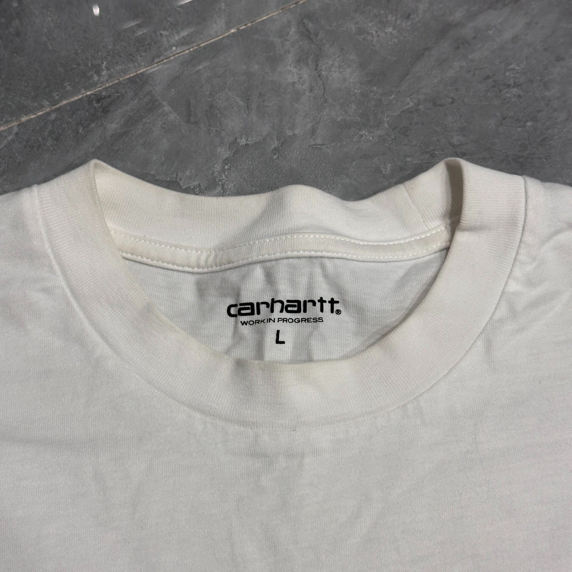 Carhartt White Long-Sleeve Shirt — detail