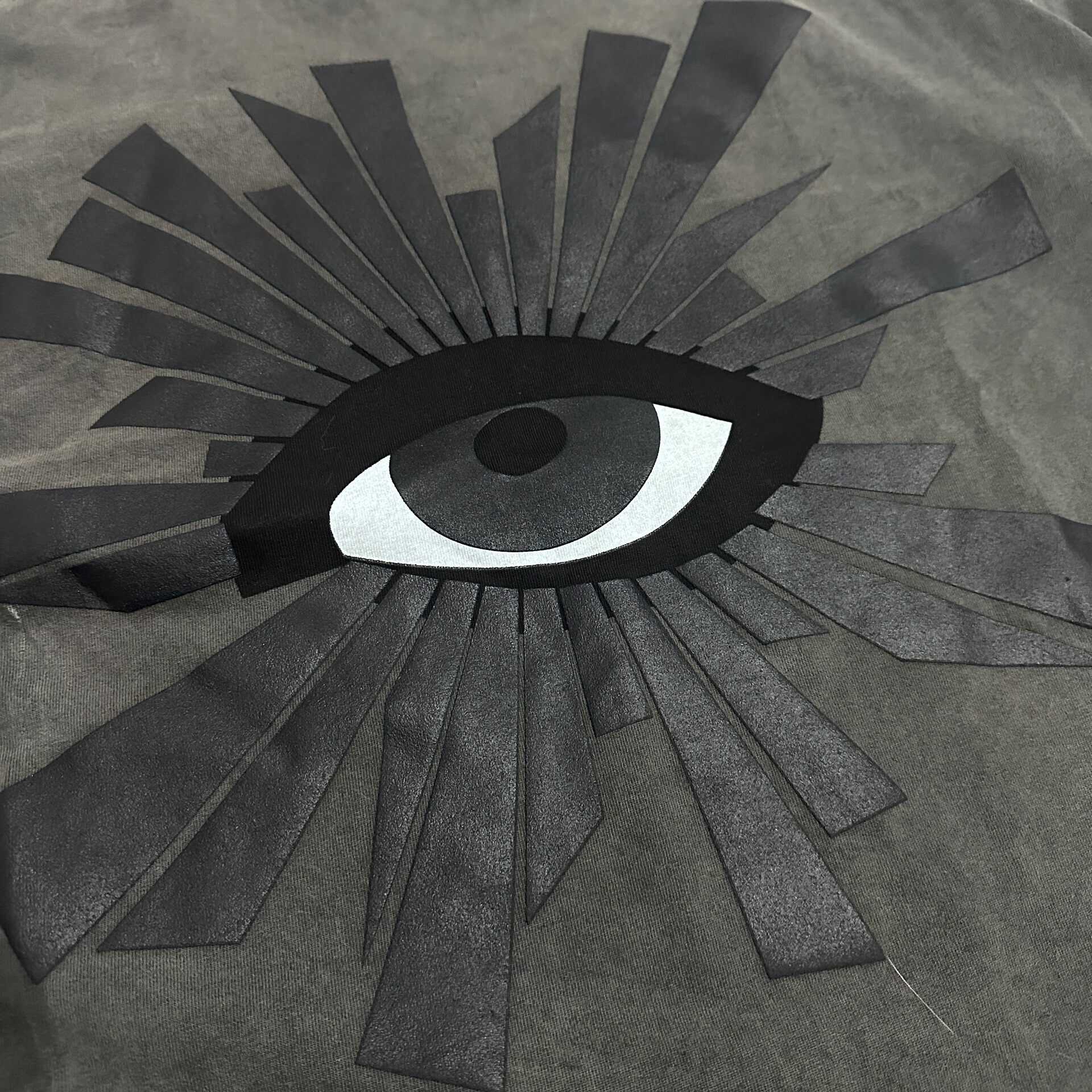 House of Error 23SS Oversized Eye T-Shirt — detail