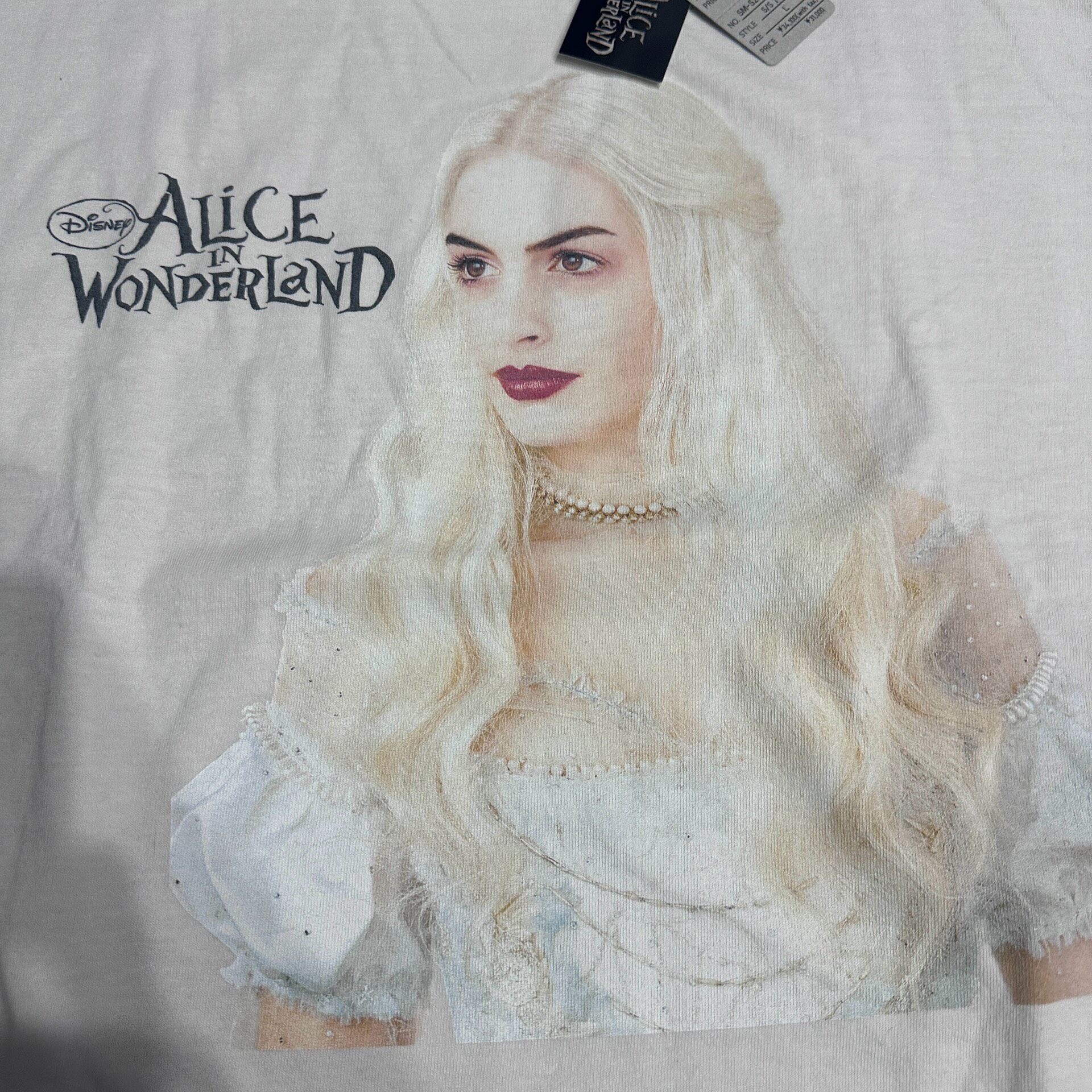 Saint Michael White Queen Graphic T-Shirt — detail