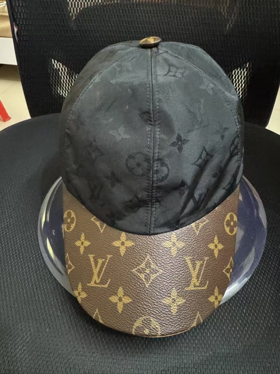 Louis Vuitton Monogram Baseball Cap