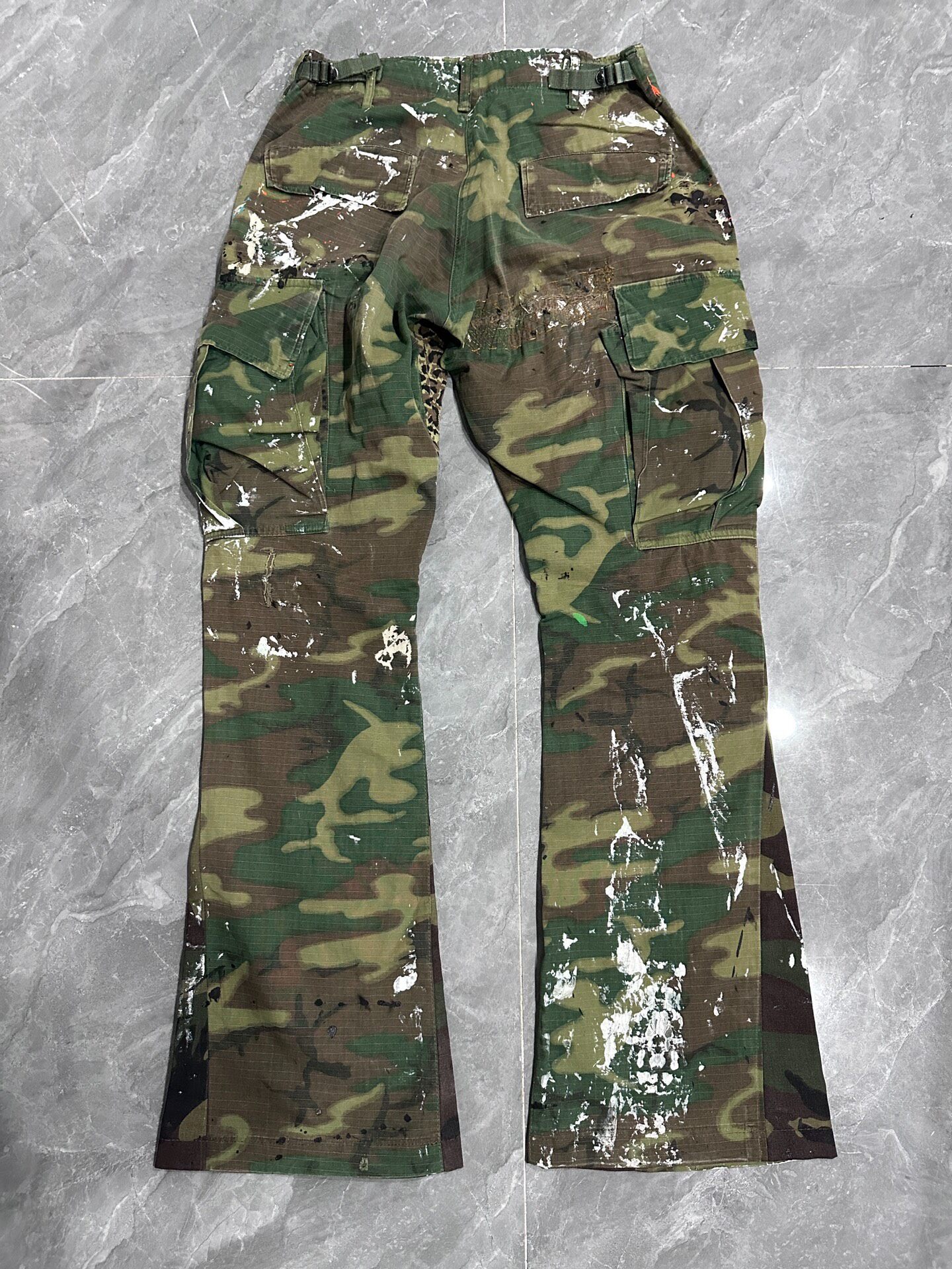 Gallery Dept Camo Leopard Flared Jeans — front