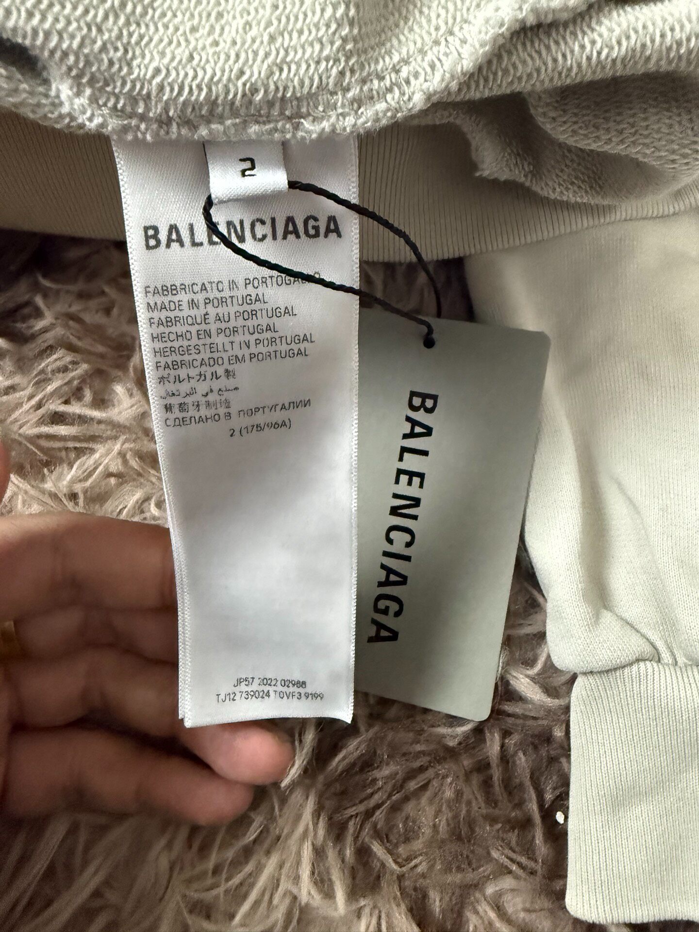 Balenciaga 23SS Mud-Dyed Hoodie — detail