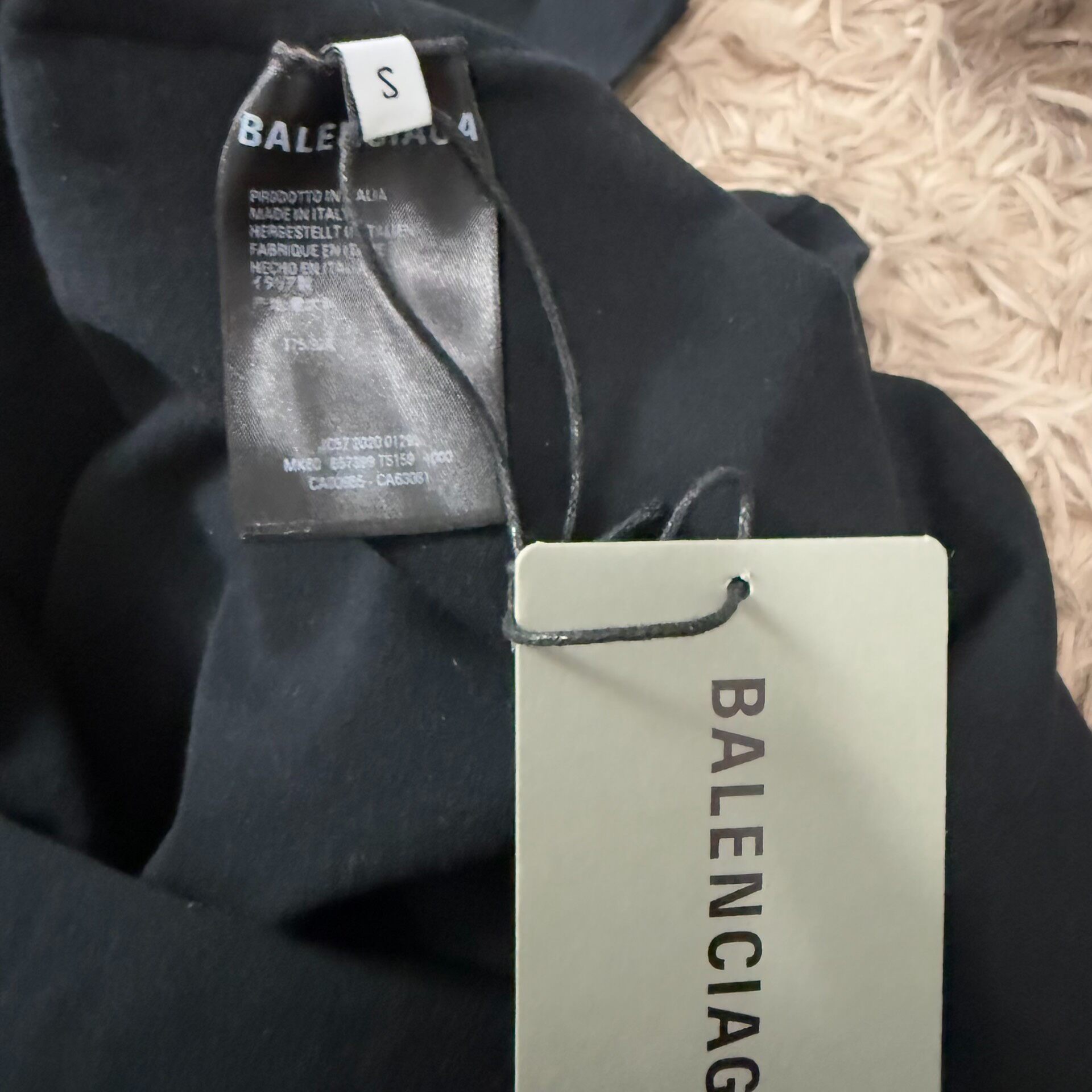 Balenciaga 20AW Masked Knight Top — label
