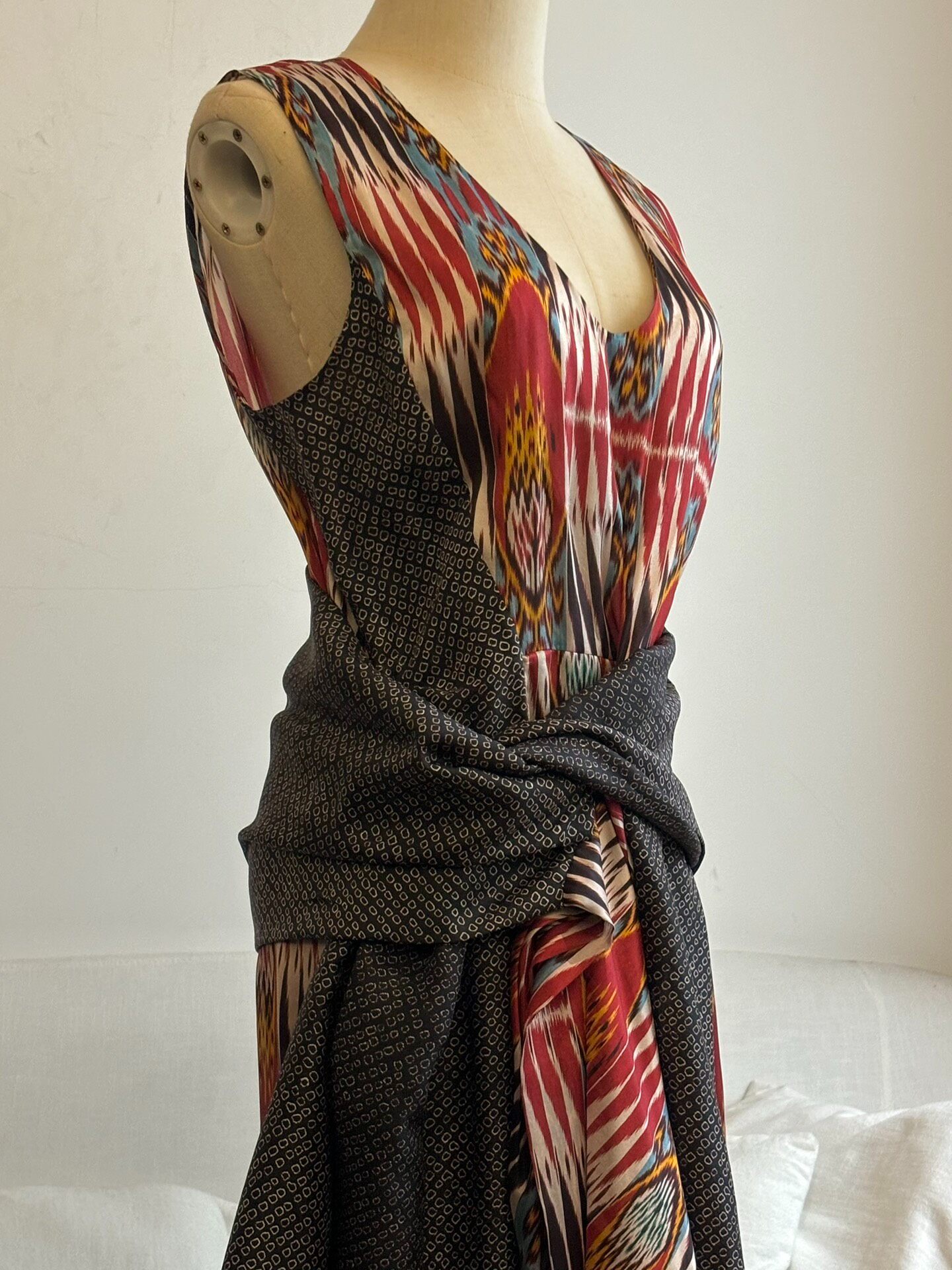 Dries Van Noten 2010 Psychedelic Dress — detail