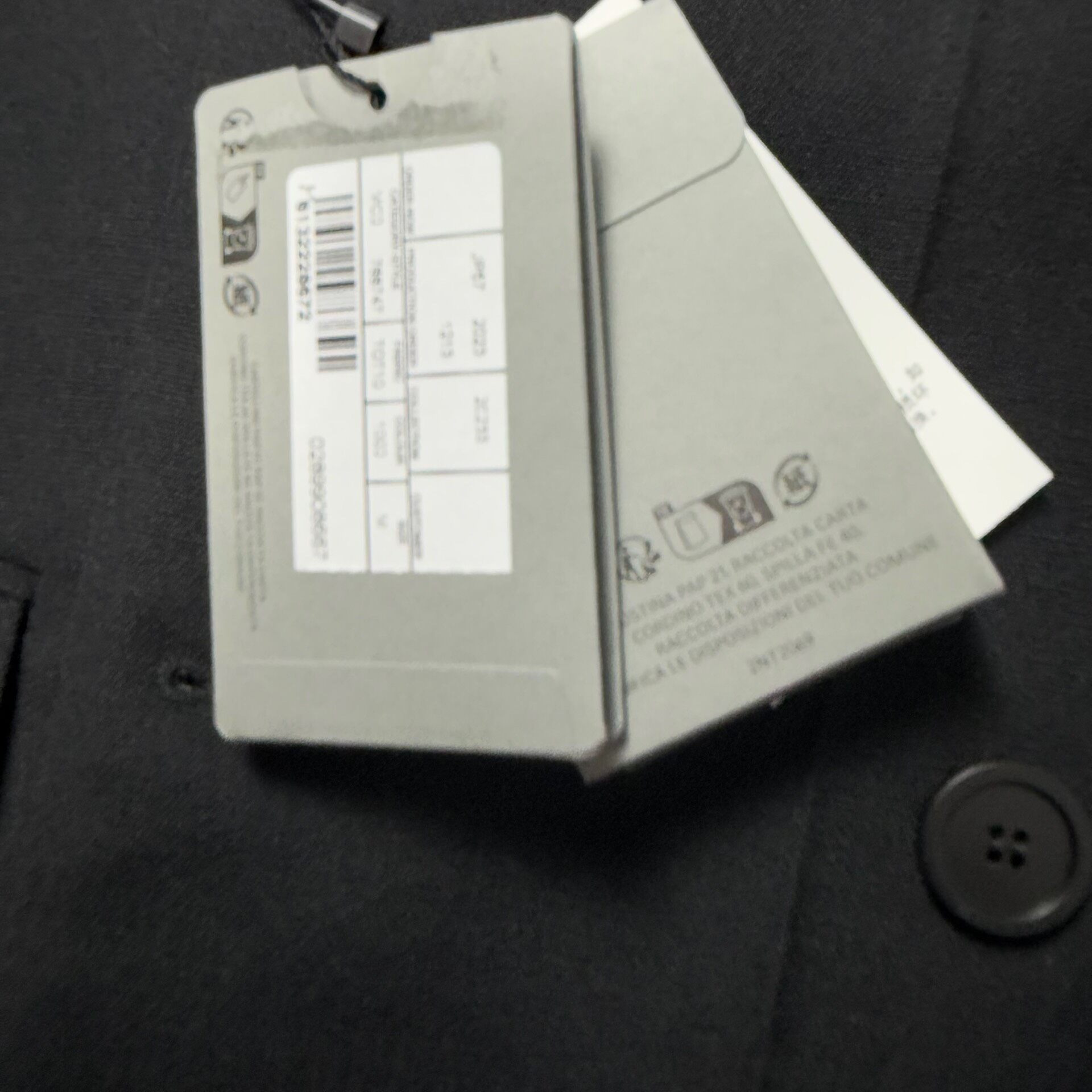 Balenciaga 24ss Double-Breasted Blazer — detail