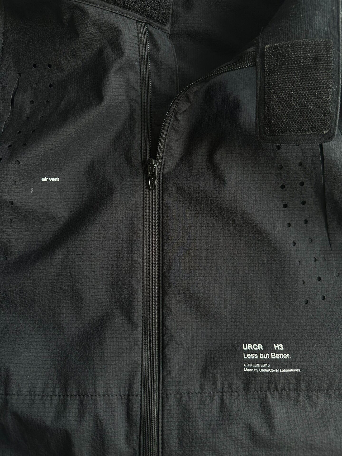 UNDERCOVER 10SS Tactical Vest — front