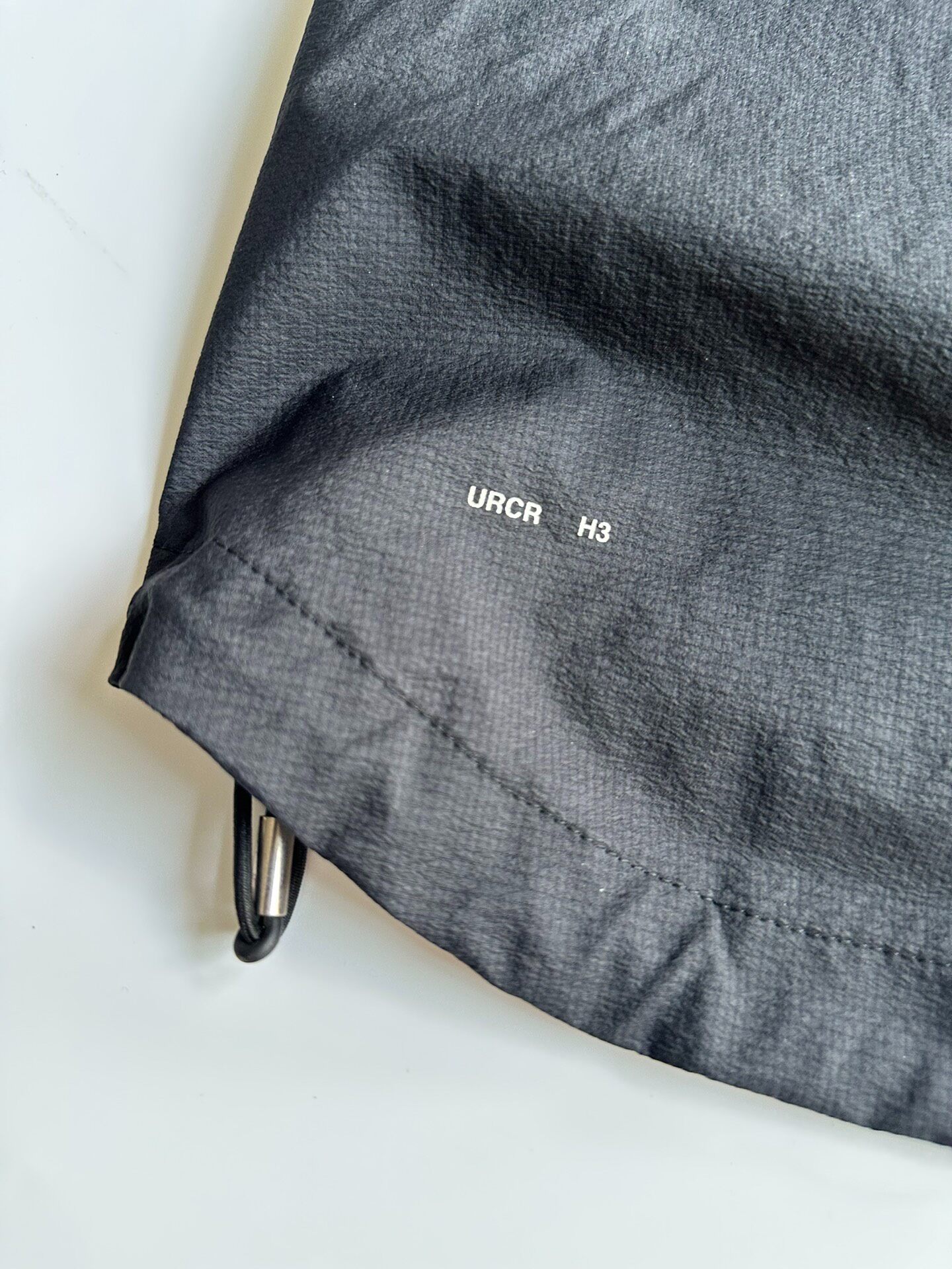 UNDERCOVER 10SS Tactical Vest — label