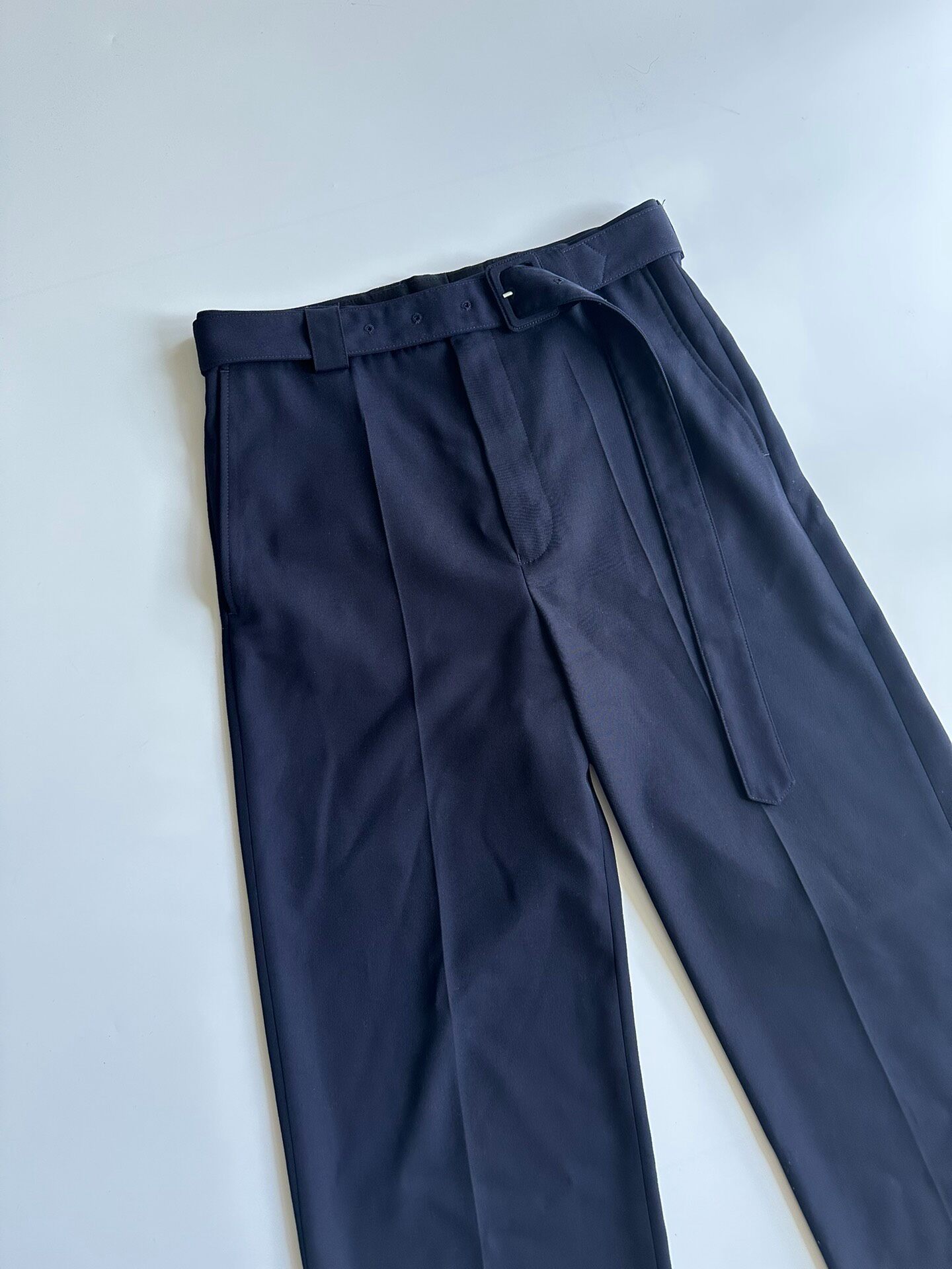 Dries Van Noten 24SS Navy Belted Trousers — detail