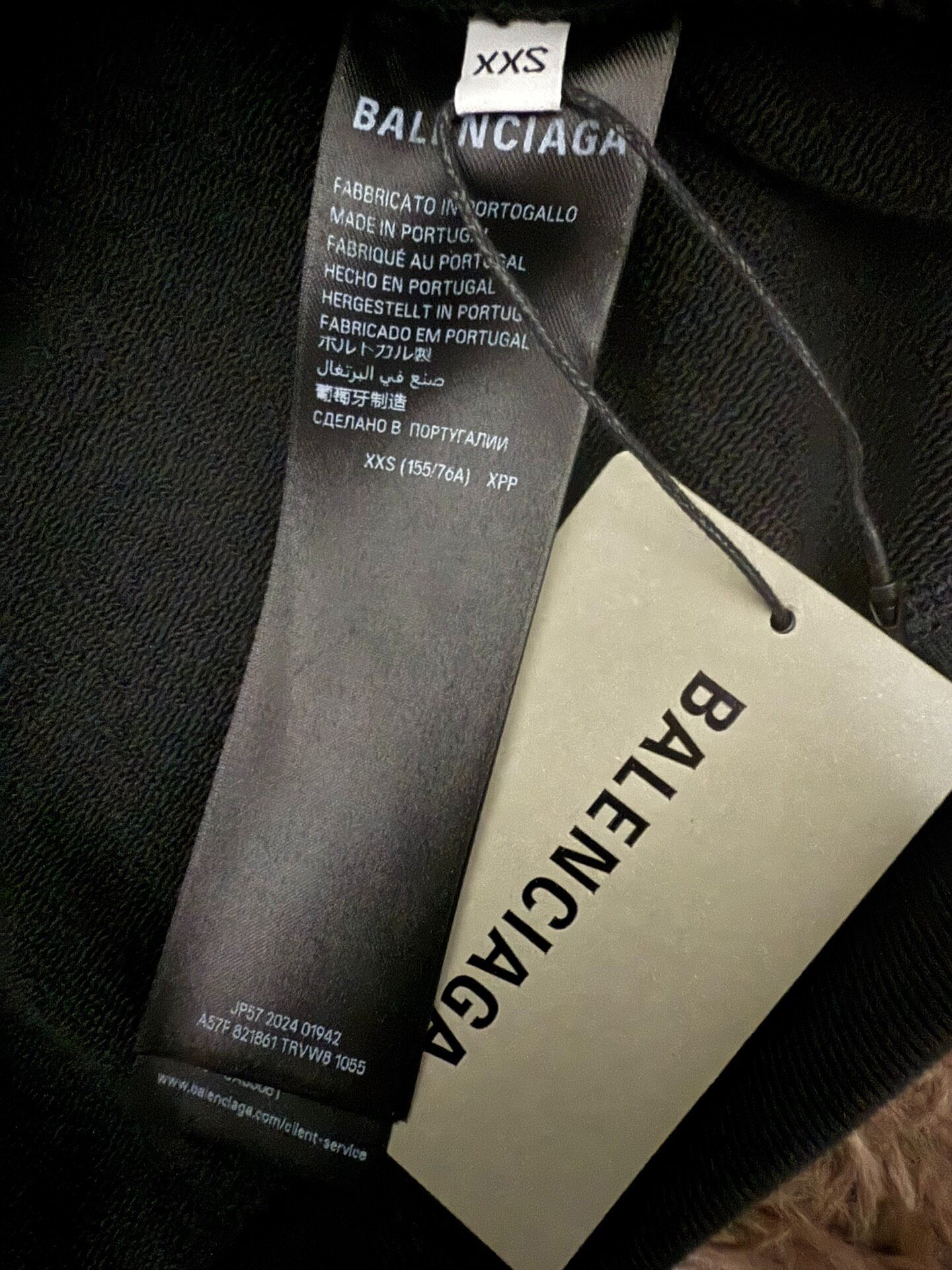 Balenciaga 25SS Loop Logo Hoodie — label