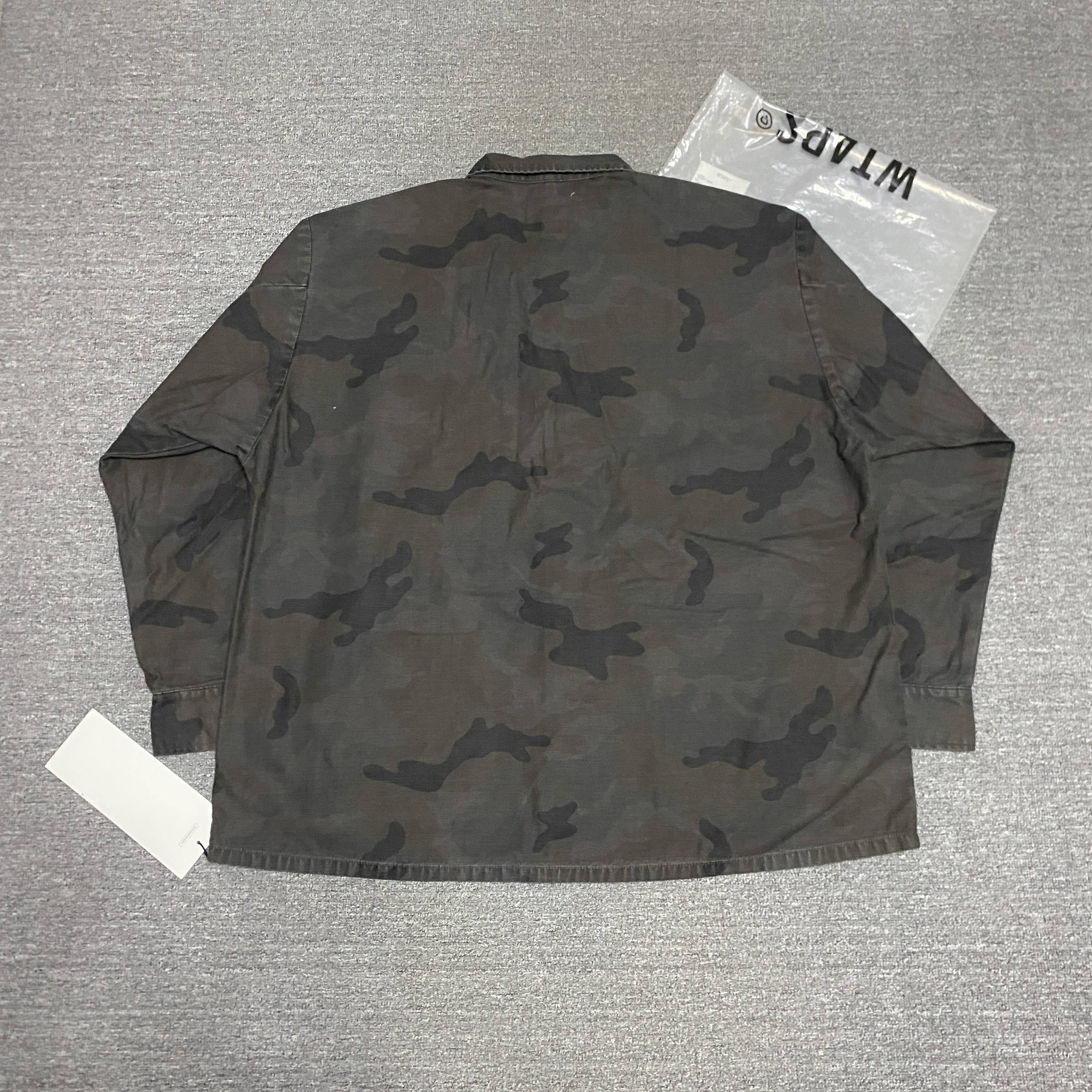 WTAPS 20SS Jungle Camo Four-Pocket Jacket — detail