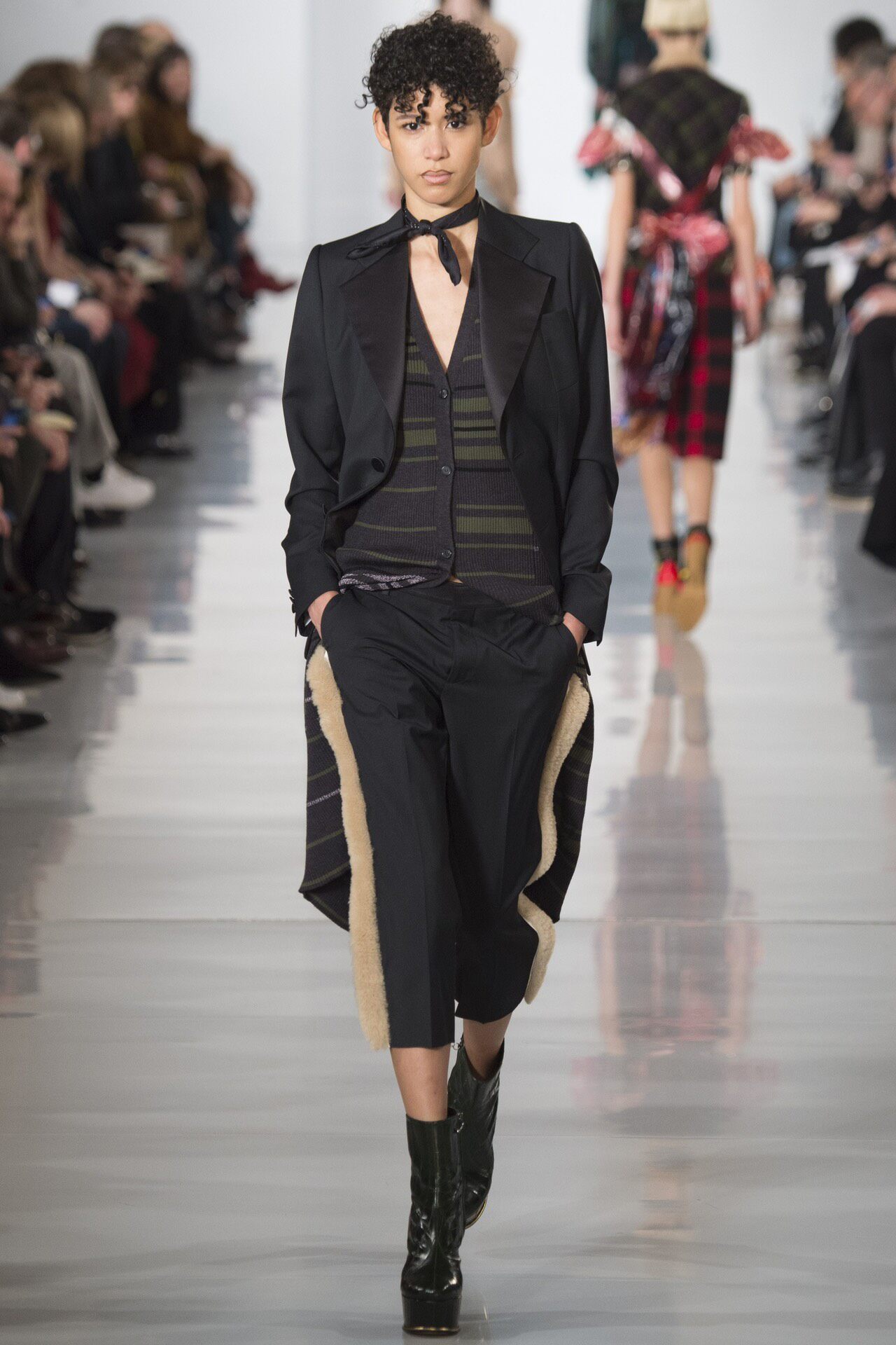 Maison Margiela AW2016 Deconstructed Blazer — back
