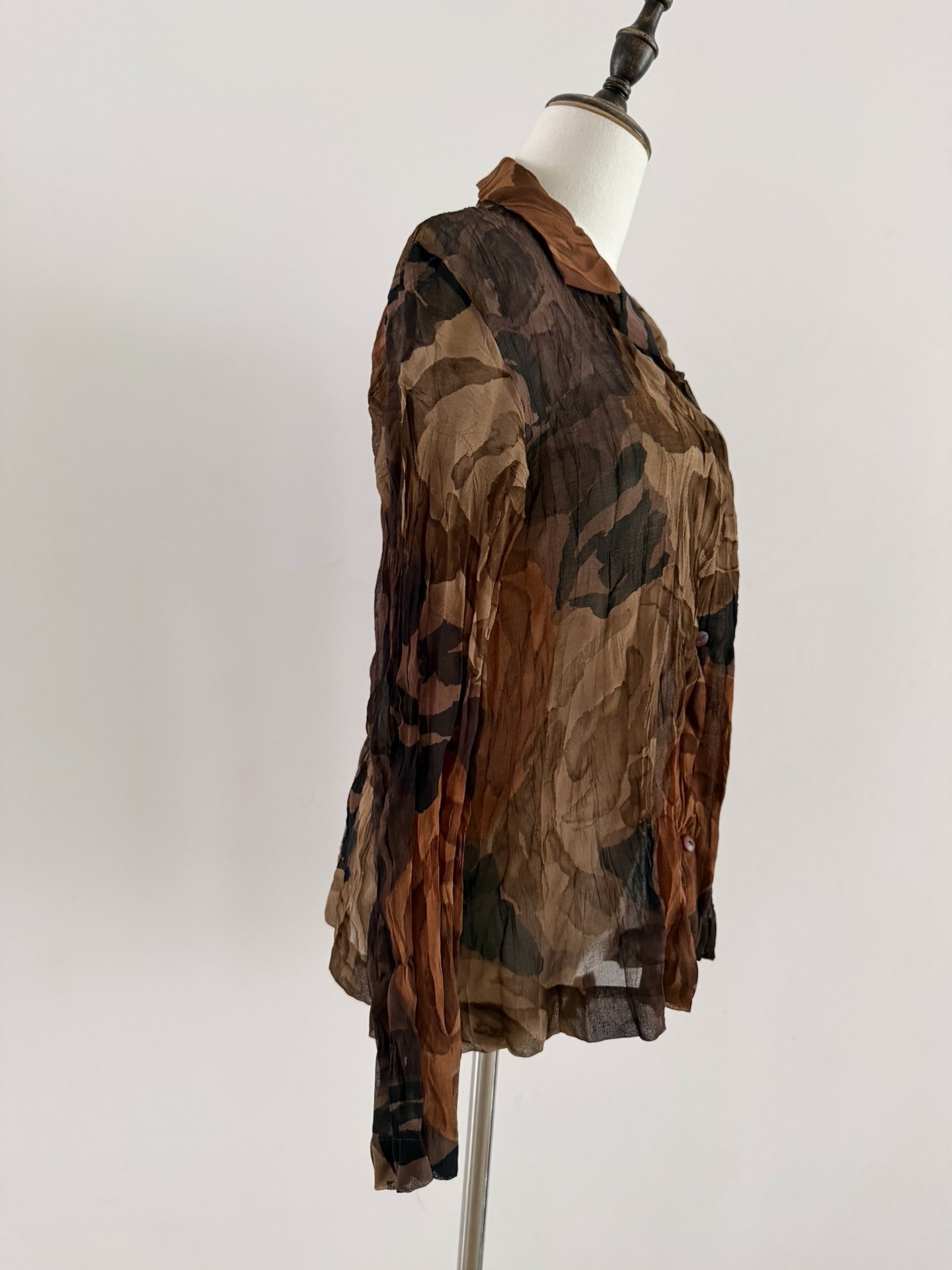 Issey Miyake Crinkled Leaf Sheer Shirt — detail